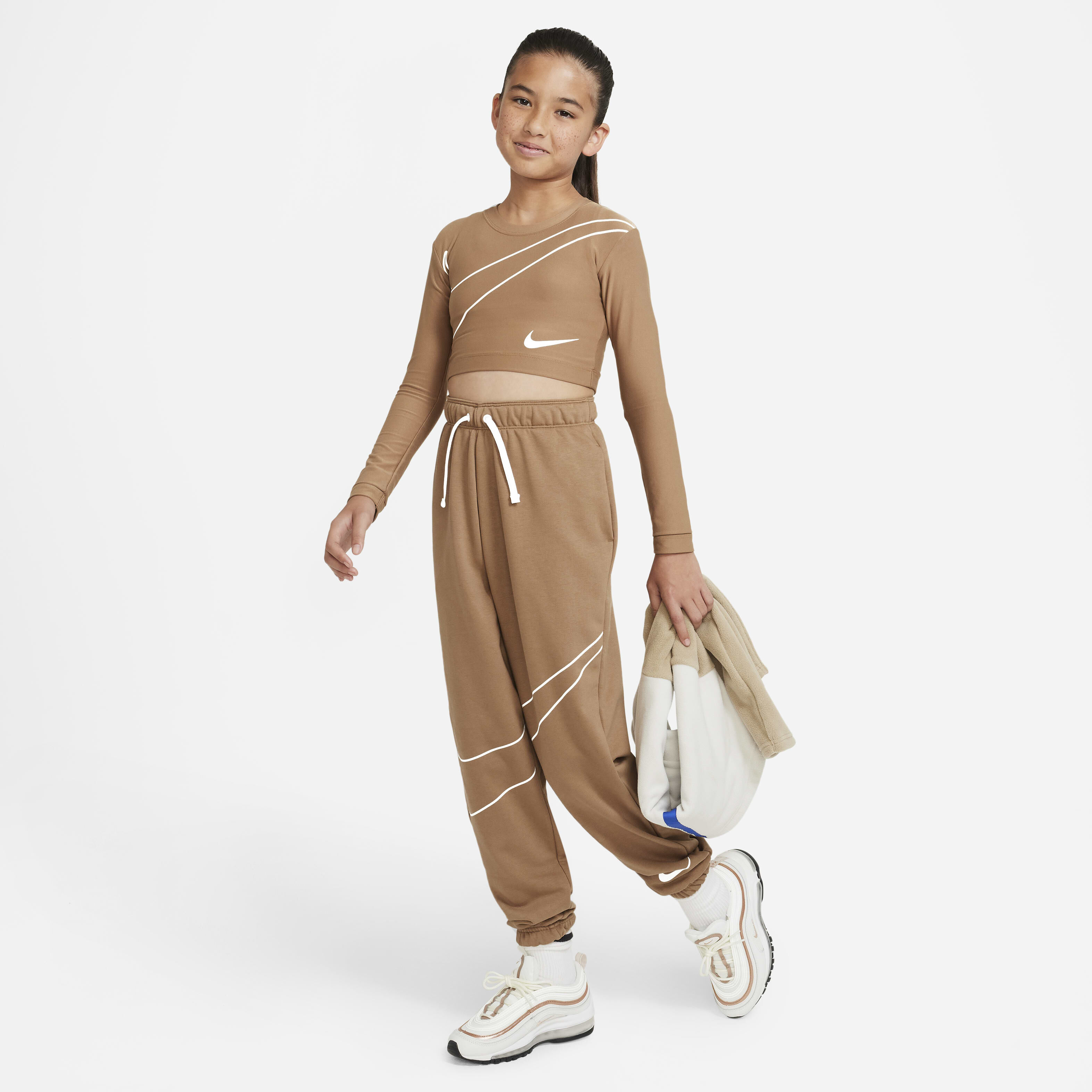 نايكي سبورتسوير image number 3