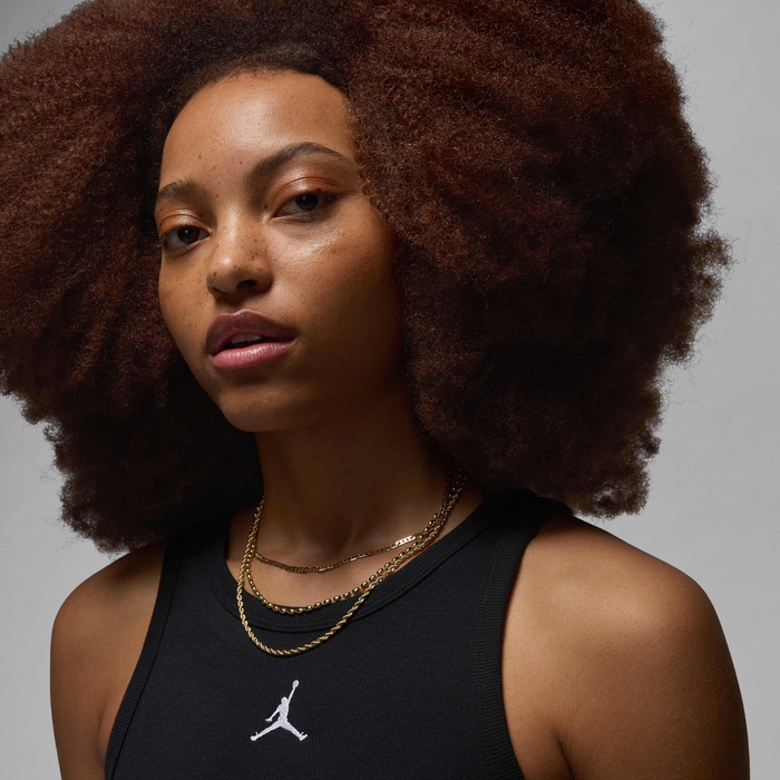 Jordan Essentials image number 2 Jordan Essentials image number 2