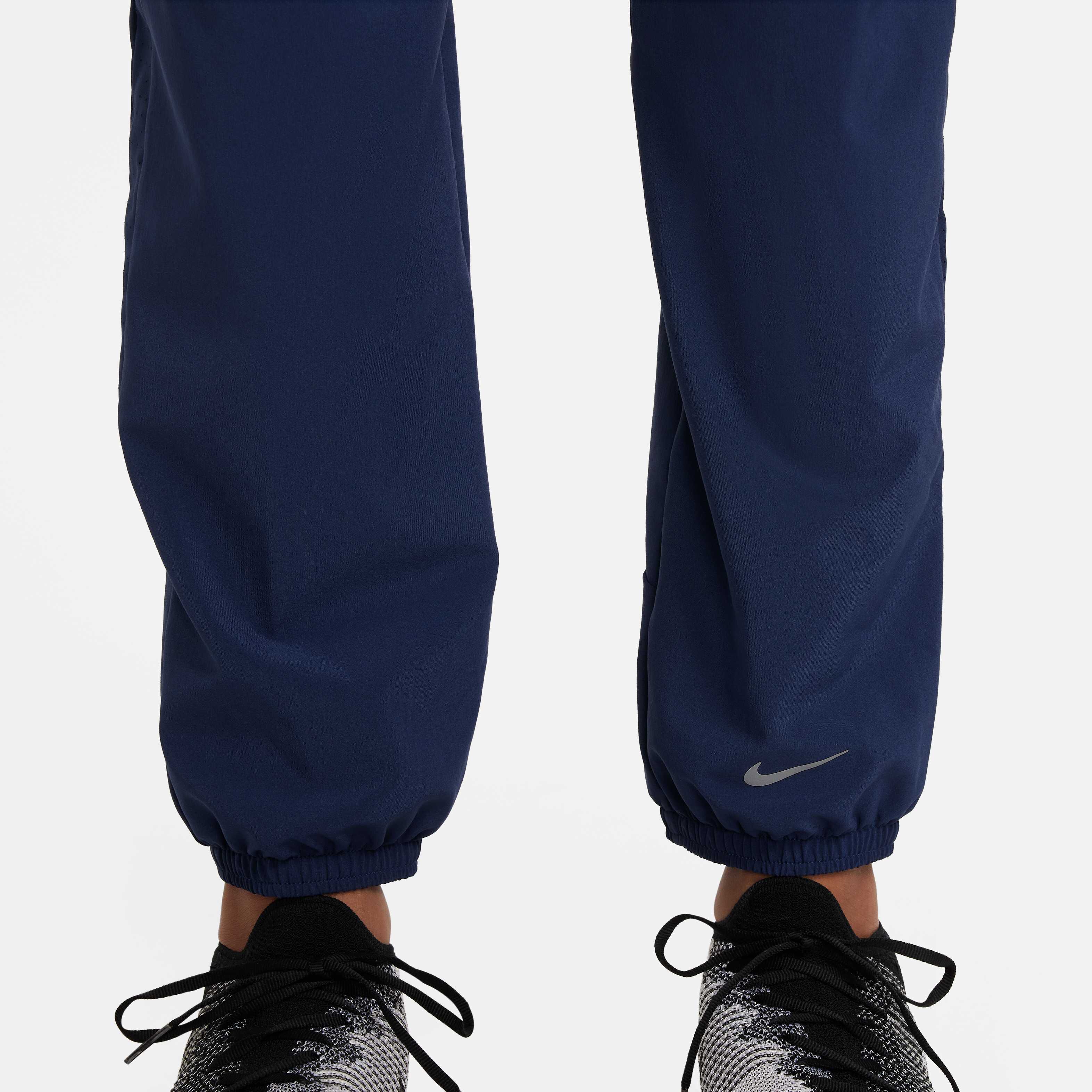 نايكي دراي-فت مالتي image number 4