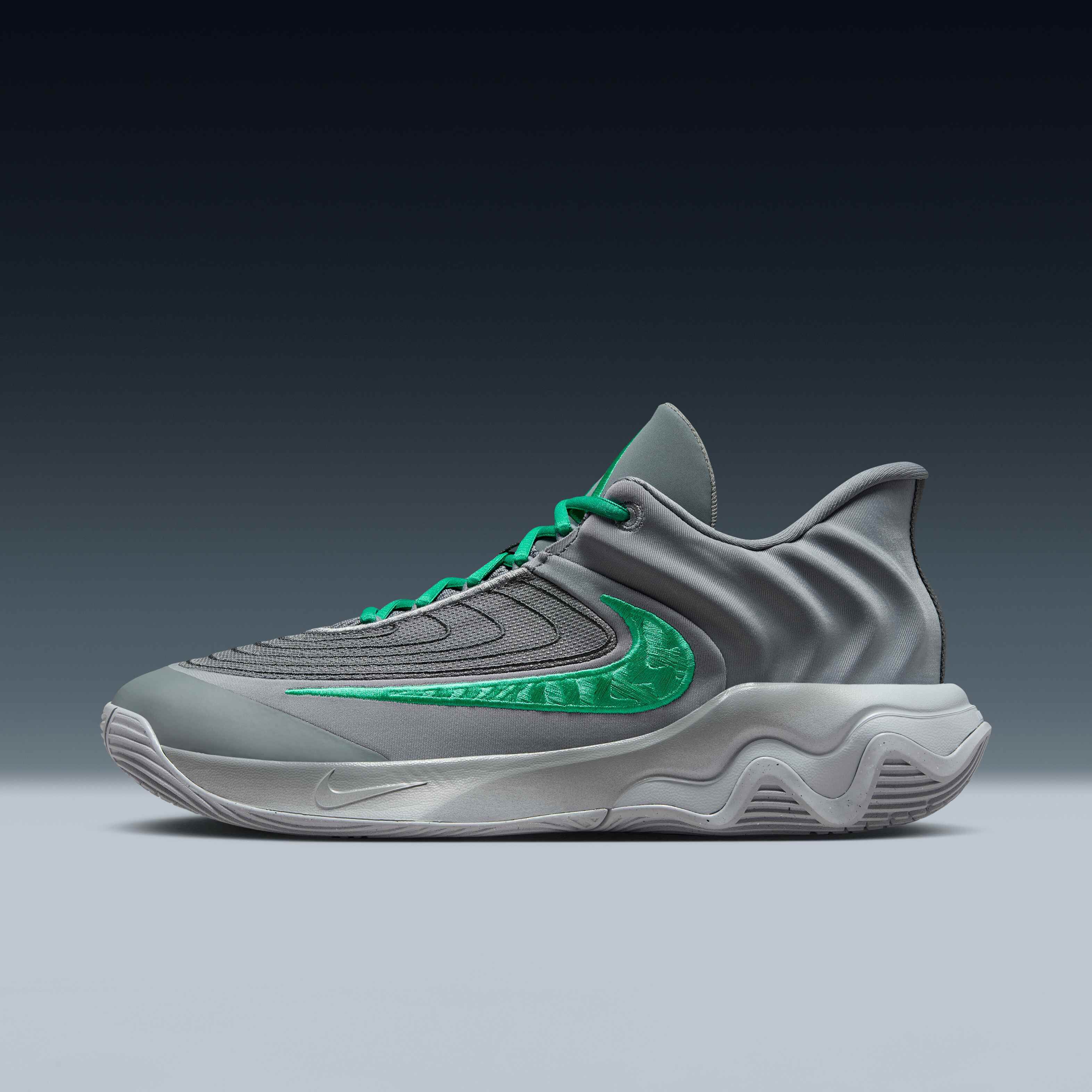 新品未使用 24cm NIKE GIANNIS immortality 4 GS Nike Giannis Immortality 4 GS Light Silver / Volt - Jul 2025