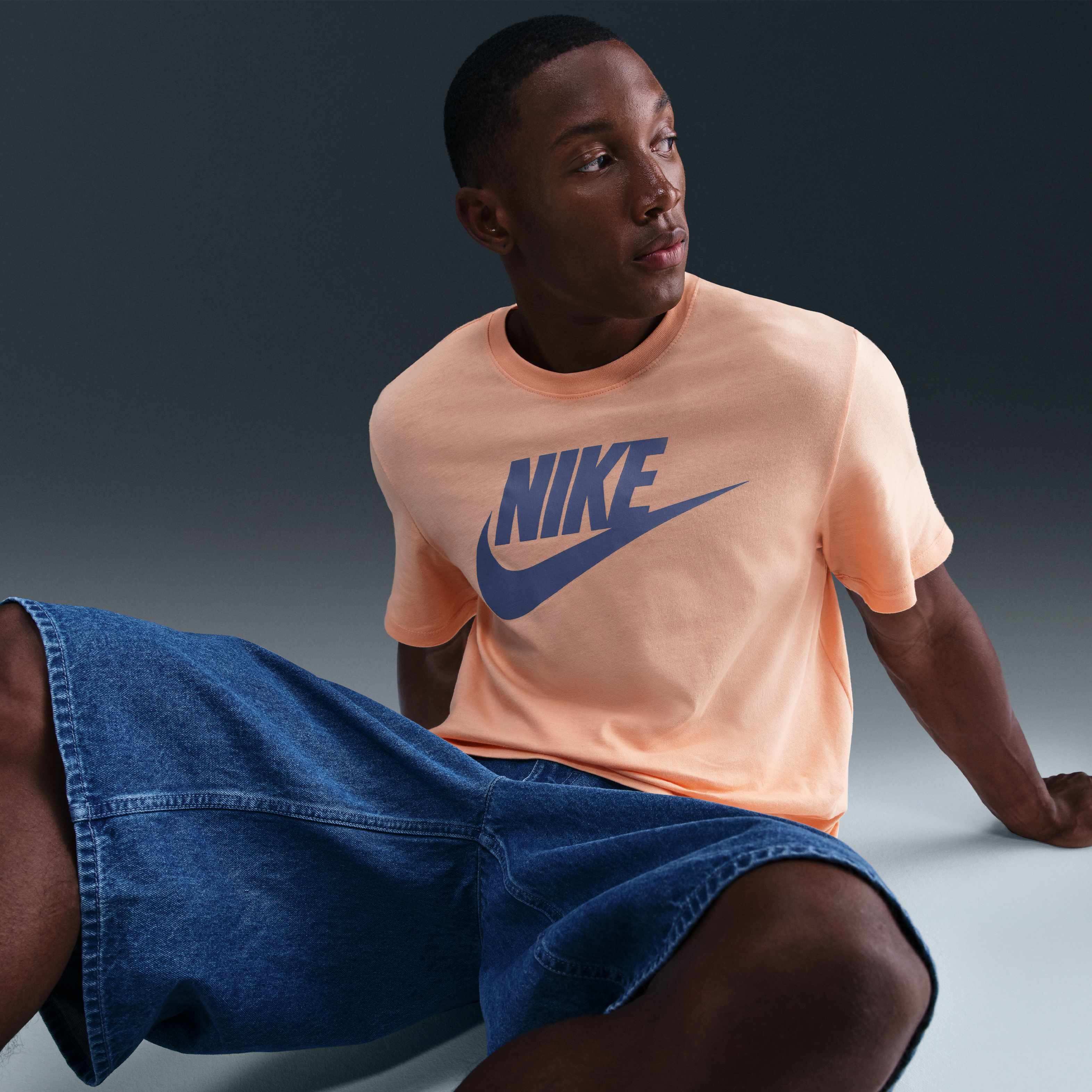 Nike Sportswear image number 2