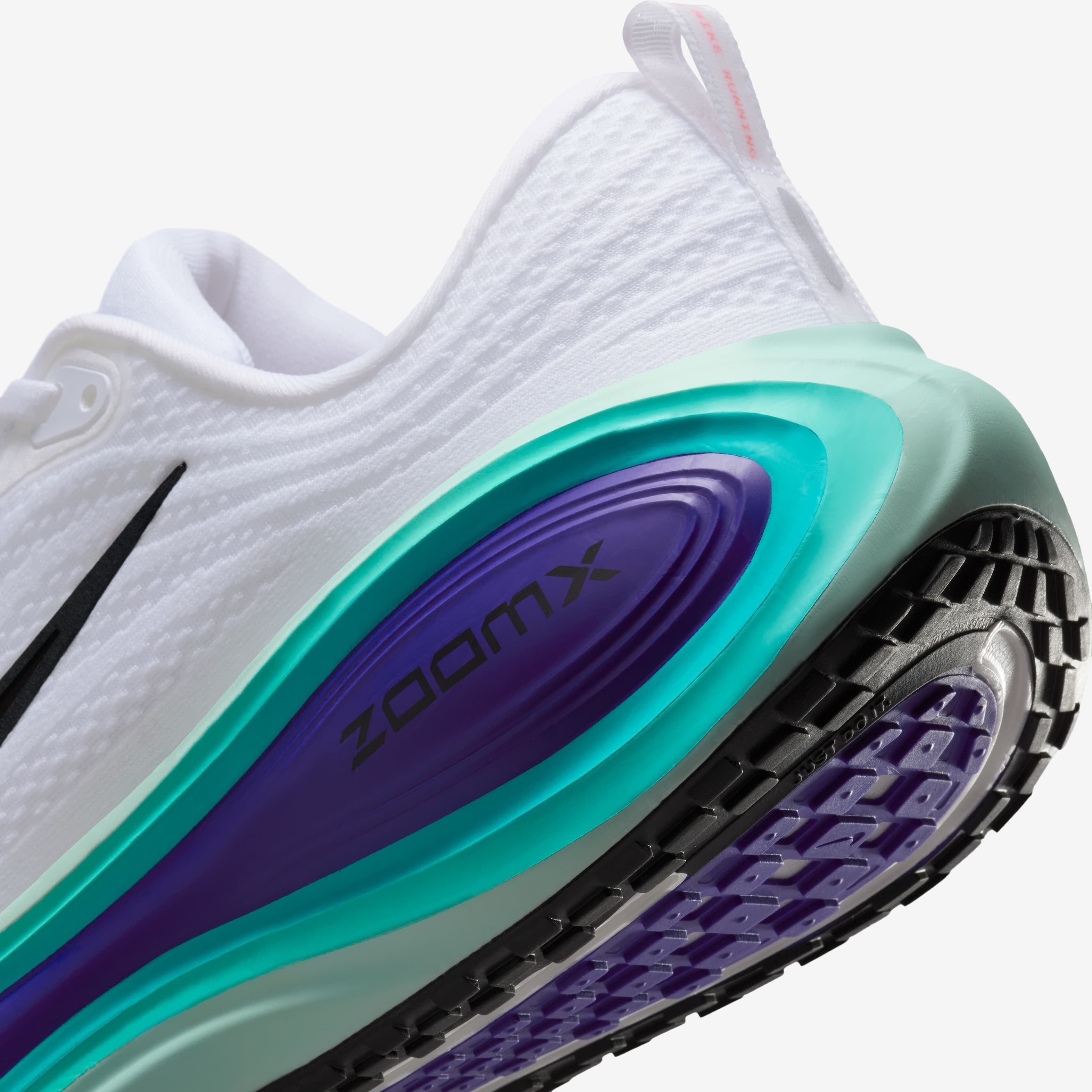 Nike Vomero Plus image number 7