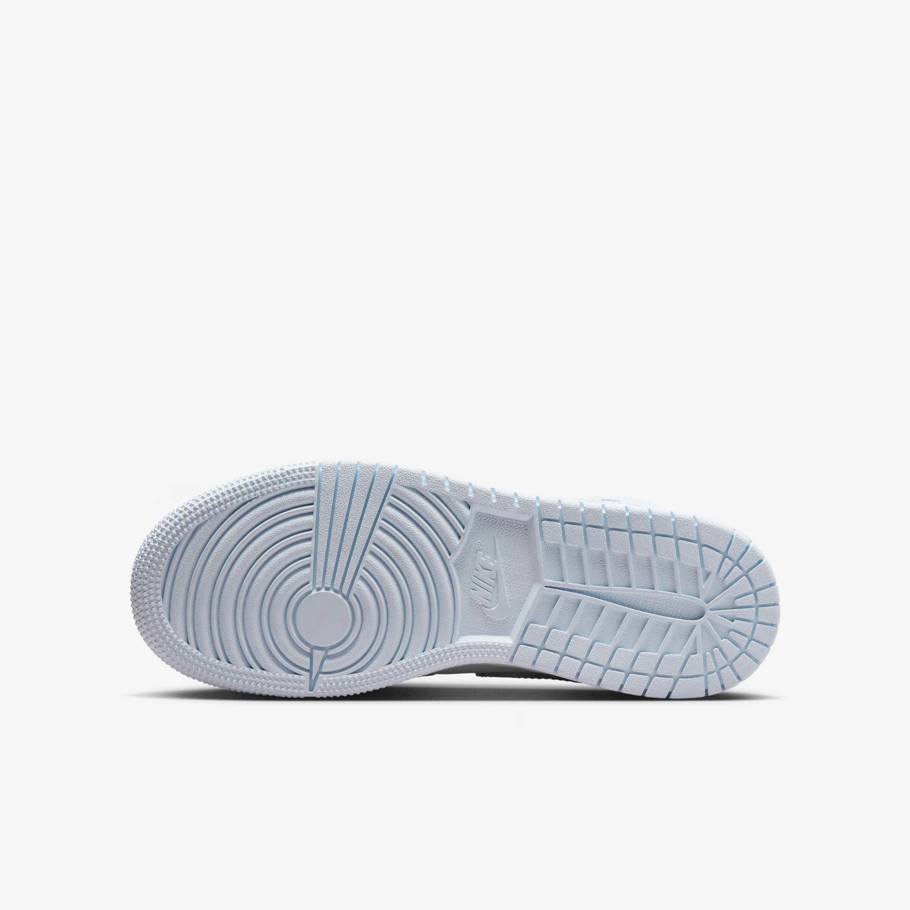 Air Jordan 1 Mid image number 1