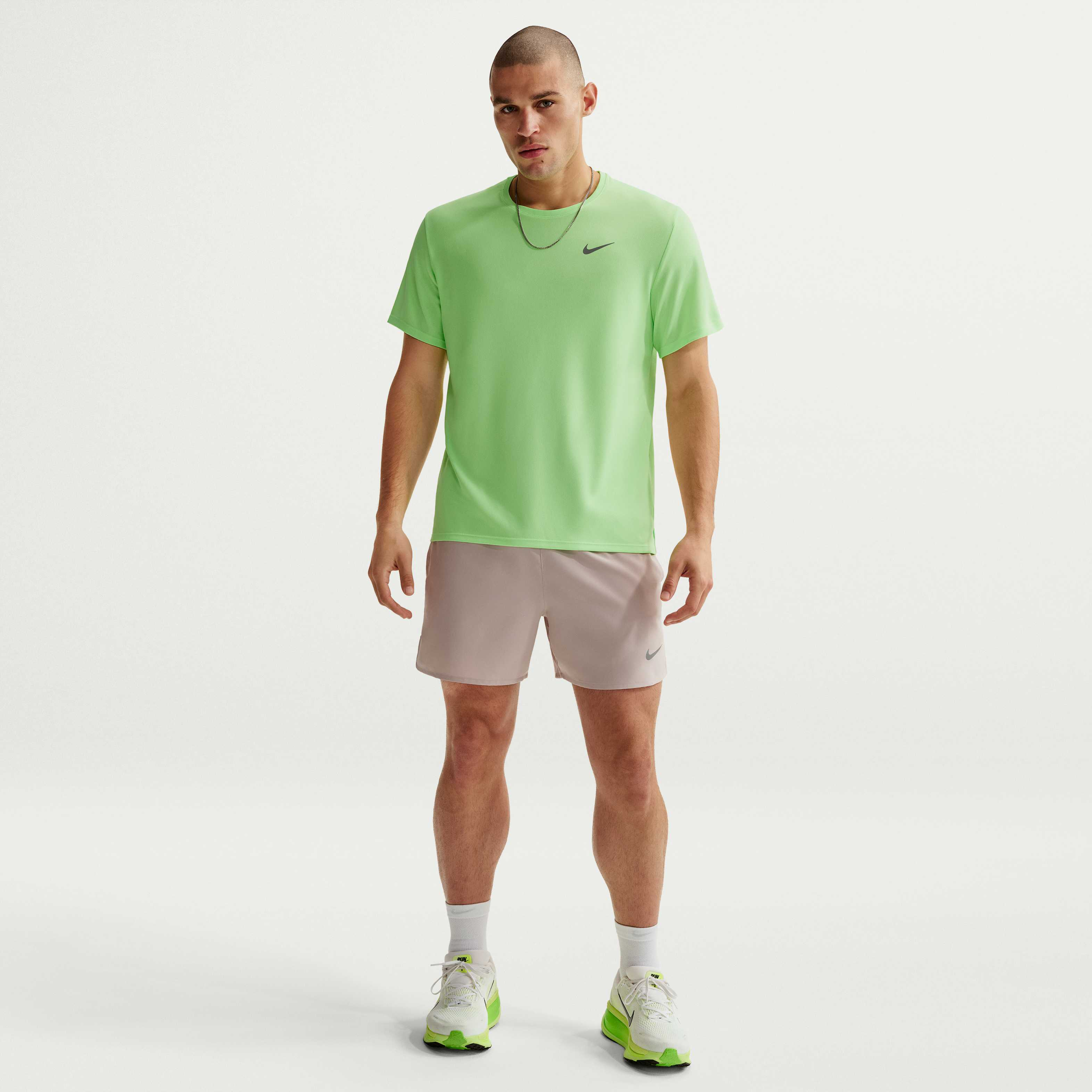 Nike Miler image number 3