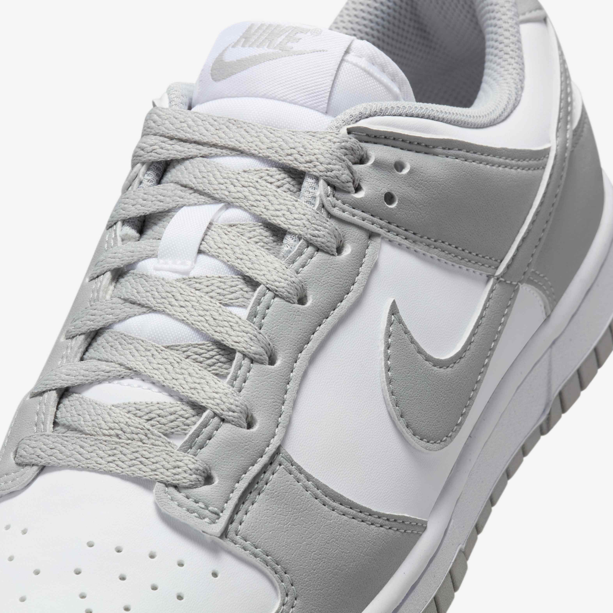Zoom image