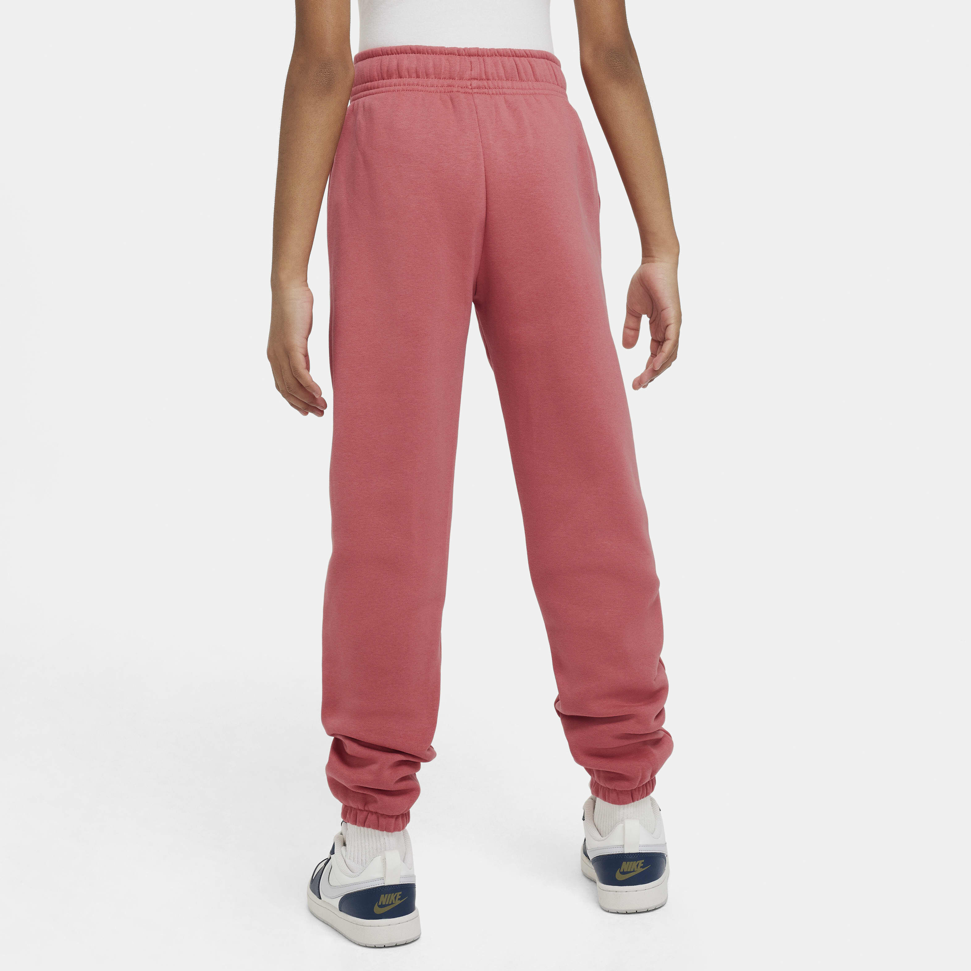 Nike Sportswear Trend image number 1