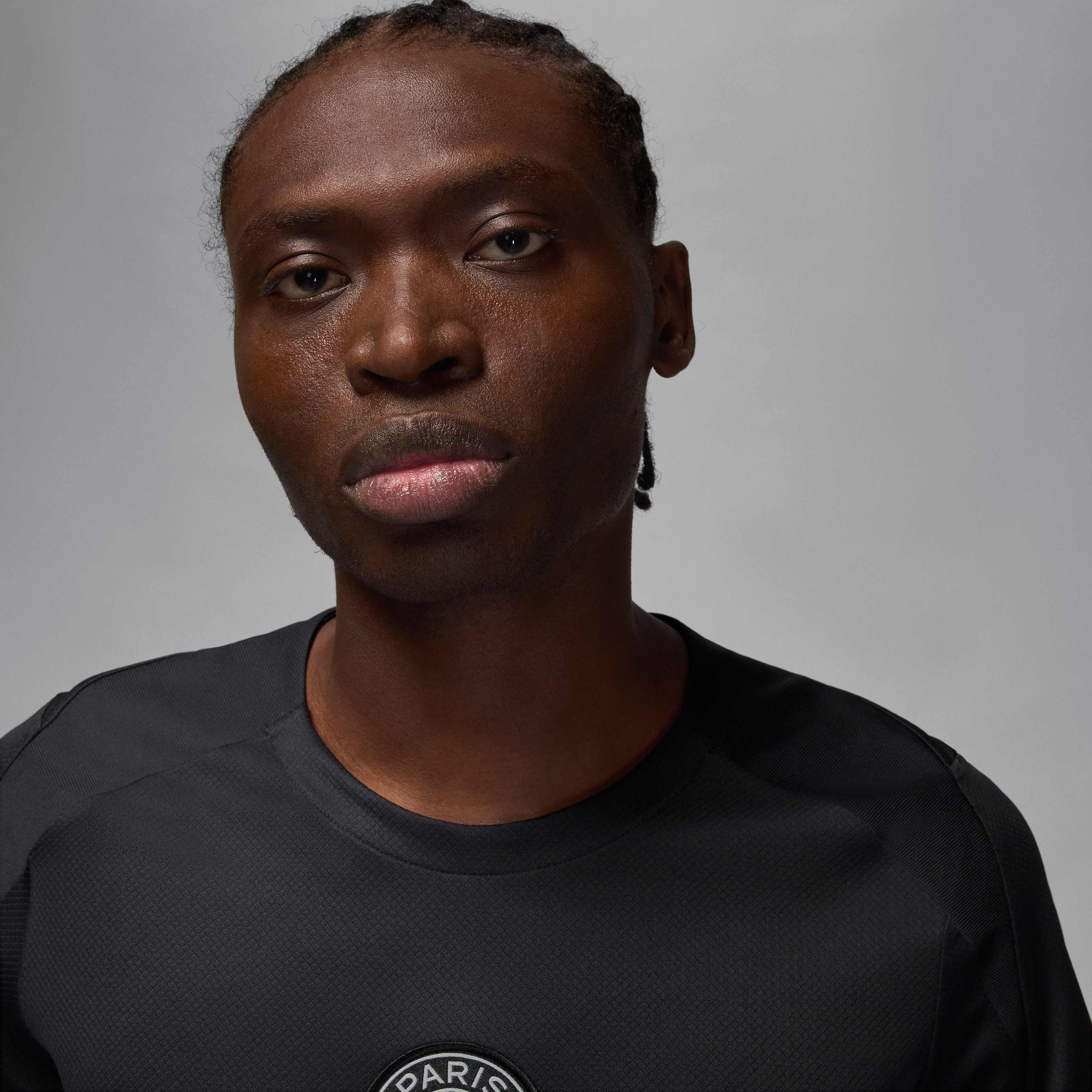 Paris Saint-Germain Strike Fourth image number 2