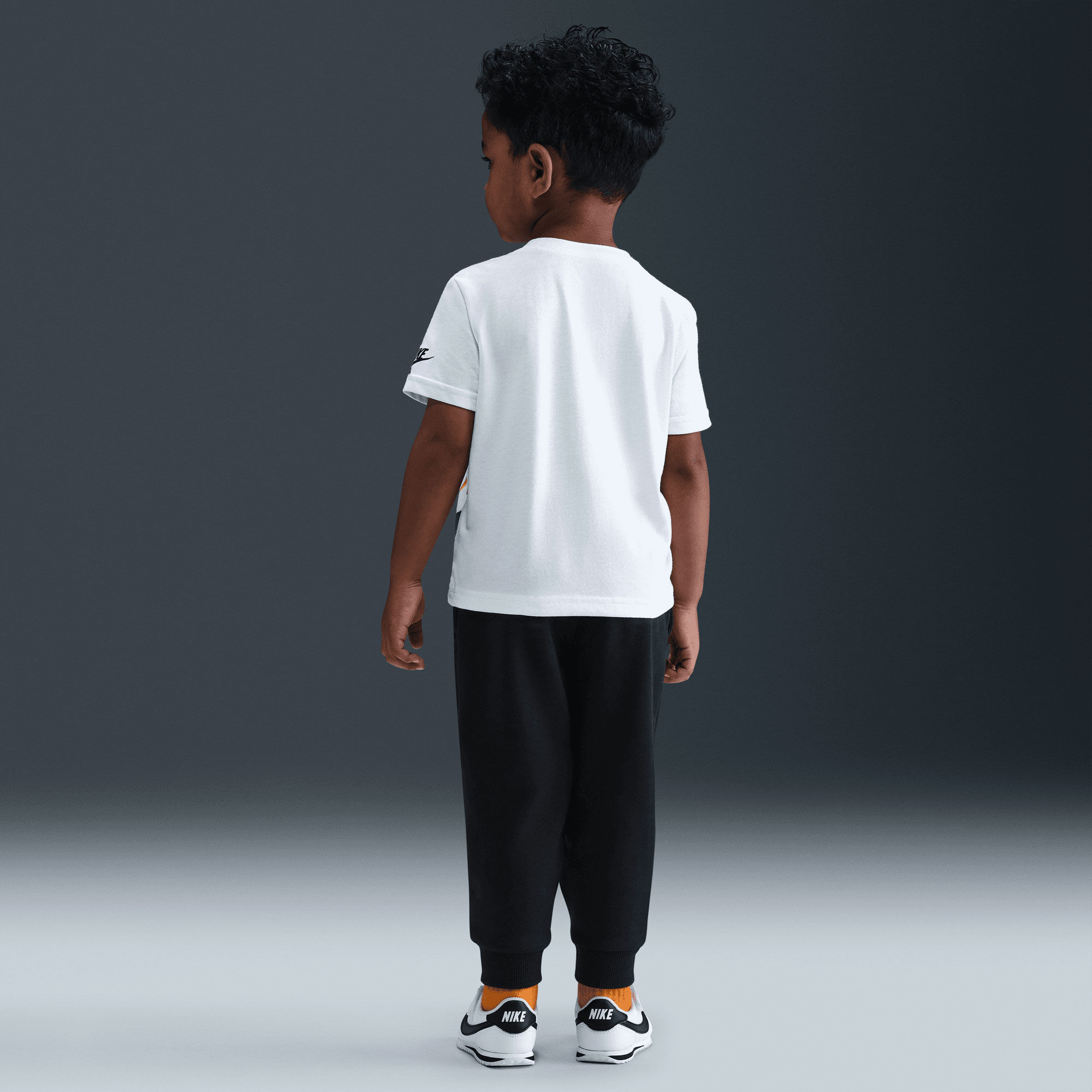 Nike Glow With Me image number 1