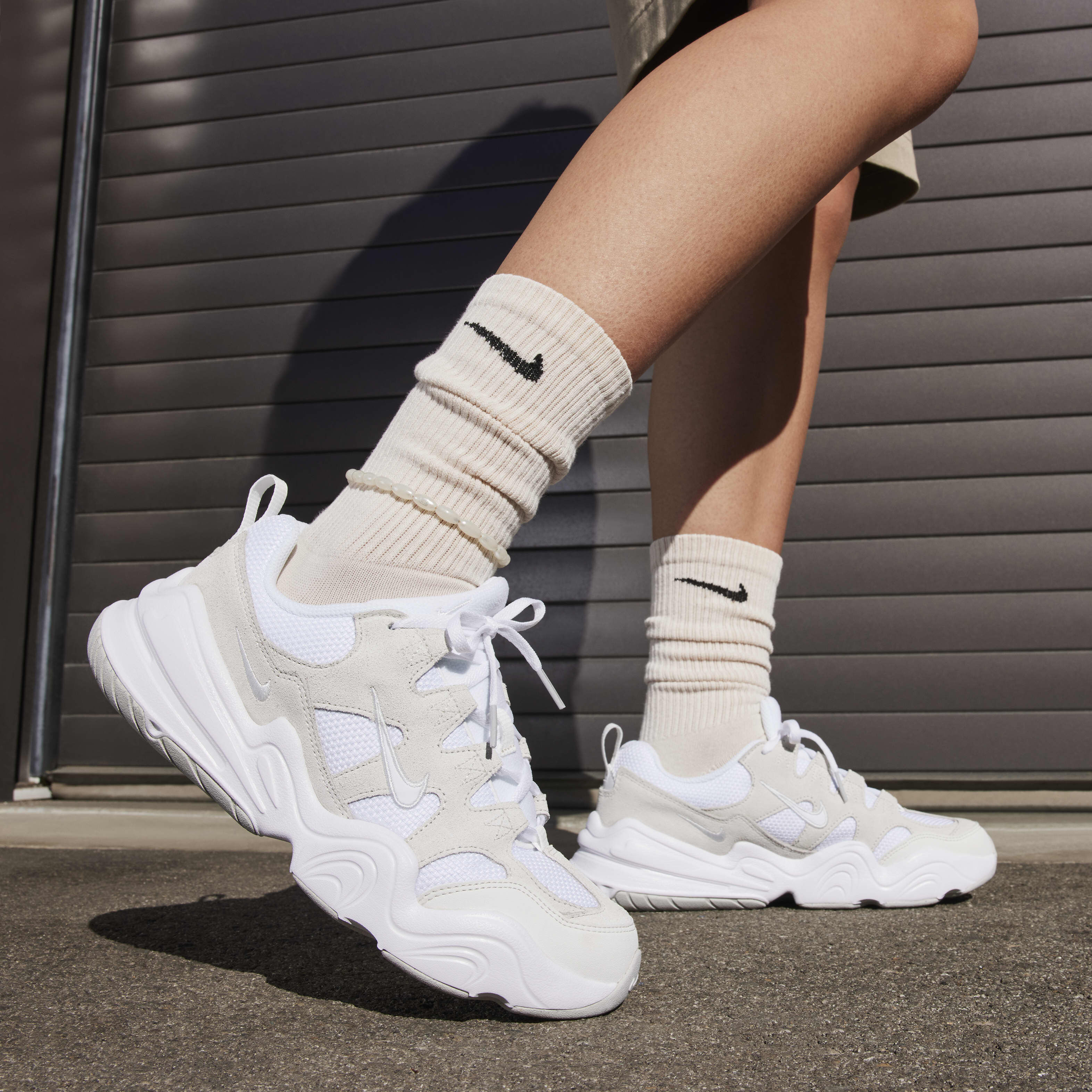 新品未使用　NIKE TECH HERA 23 NIKE Tech Hera - Sneakers