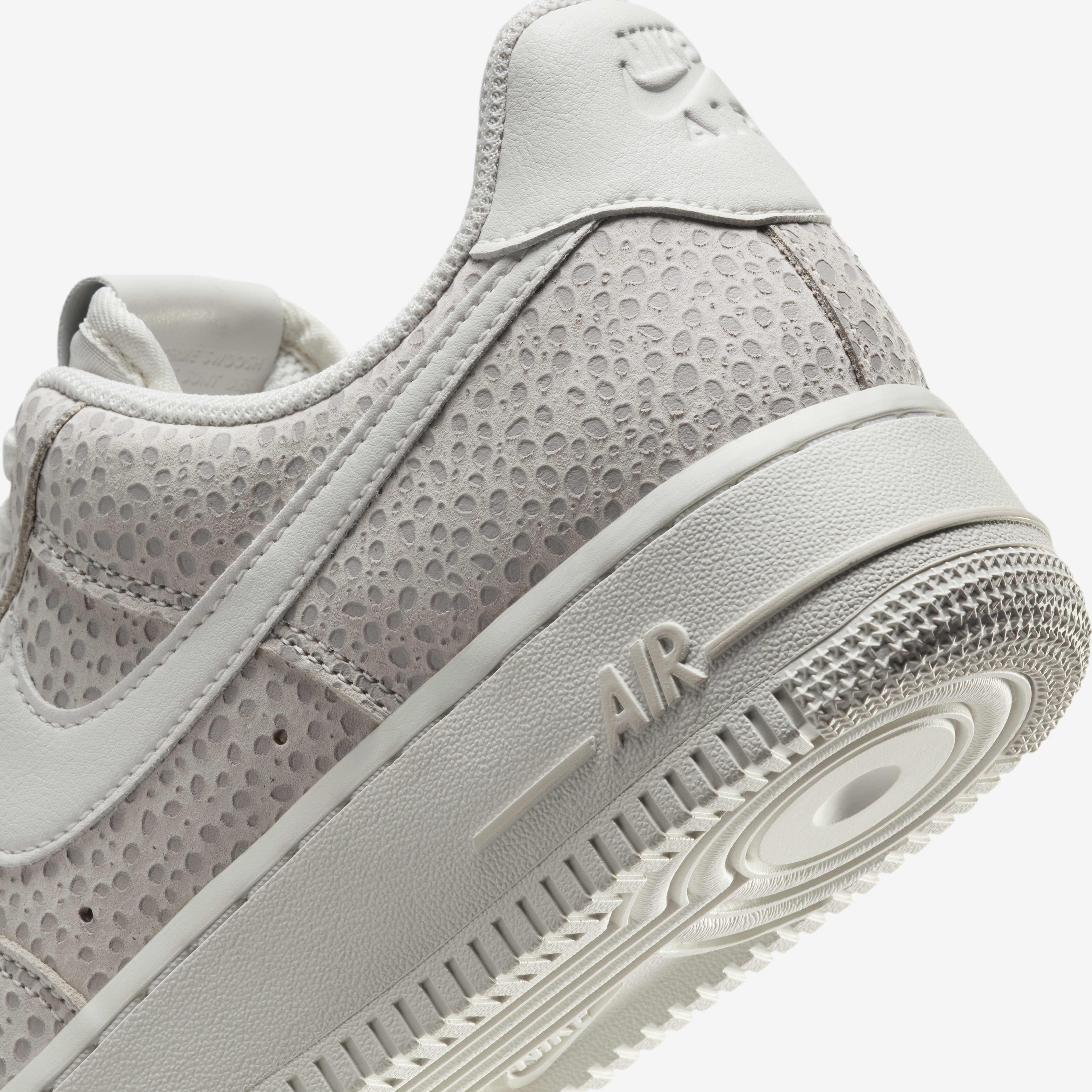 Buy Nike Air Force 1 07 Premium