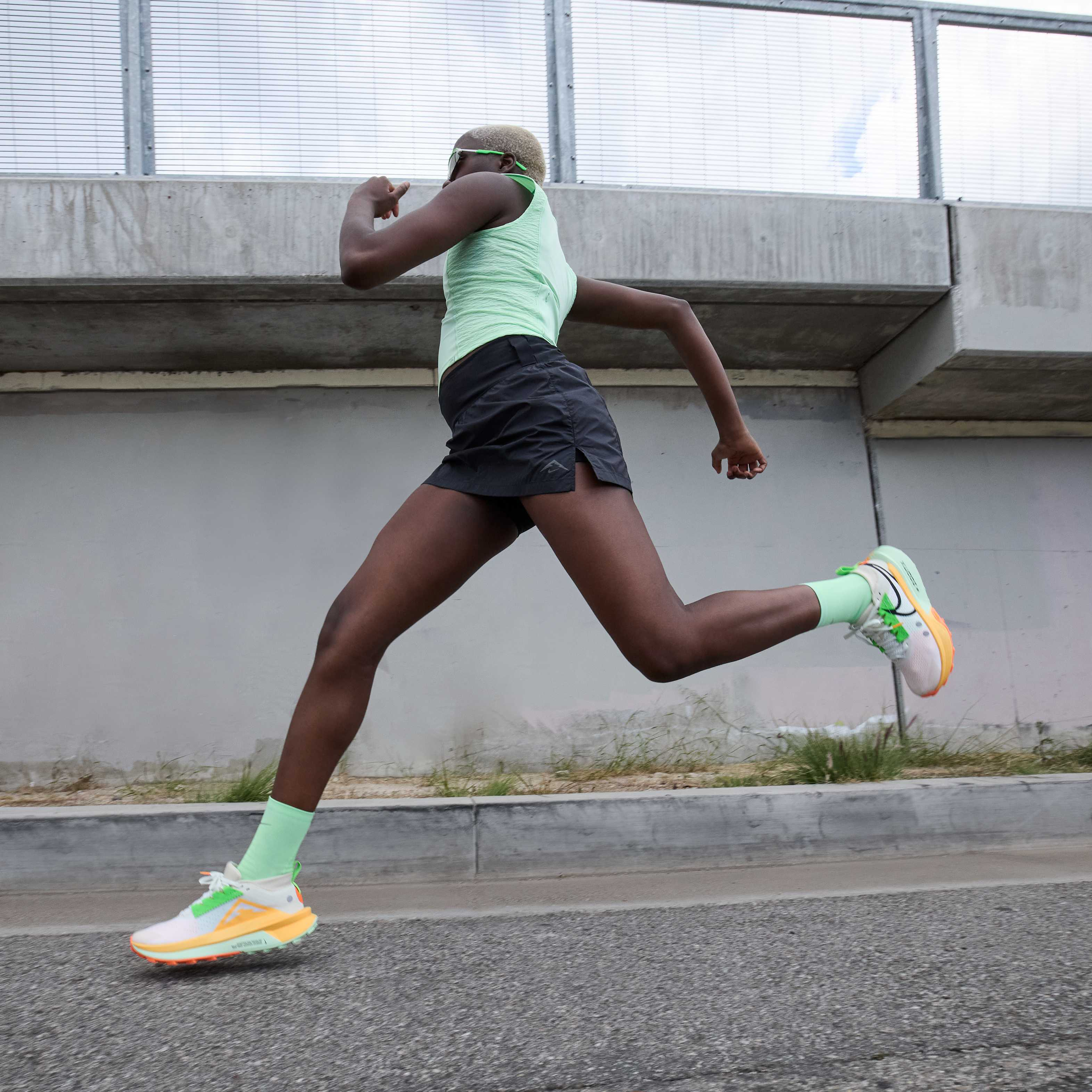 Nike Zegama 2 image number 12