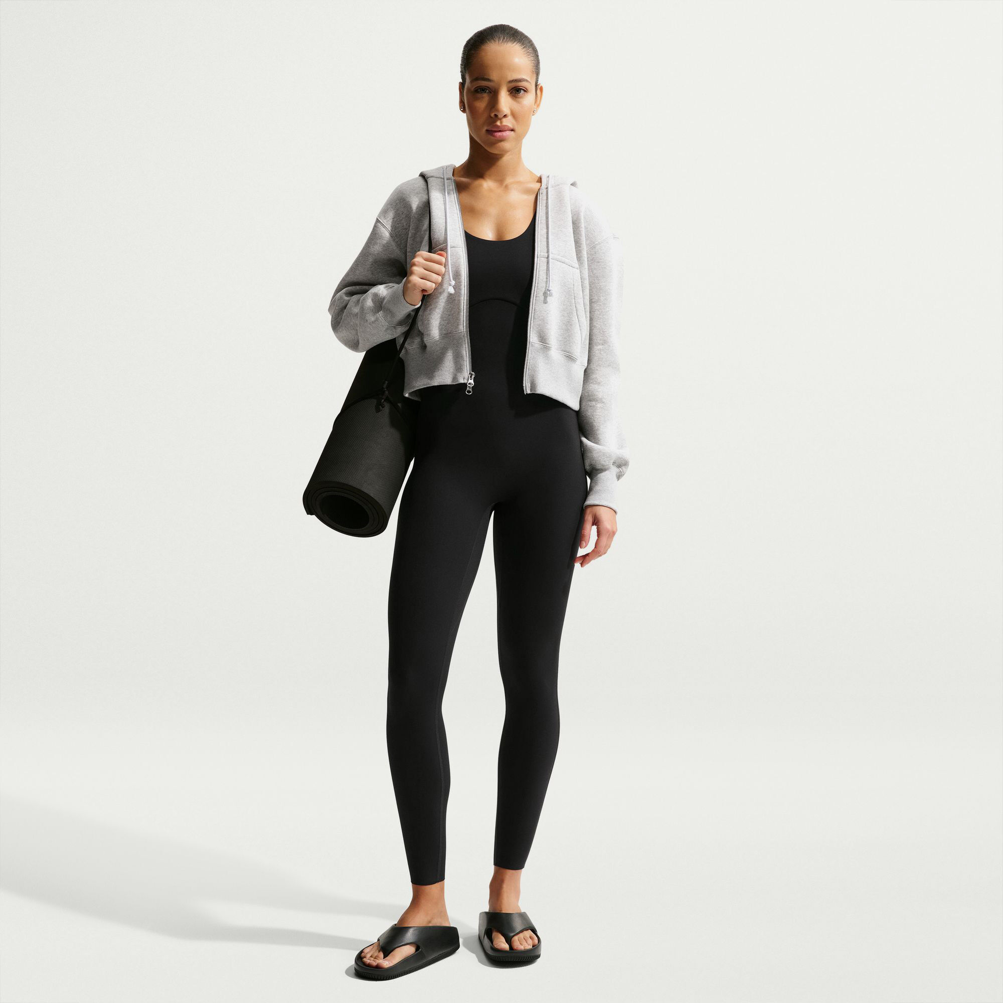 Nike Zenvy image number 0