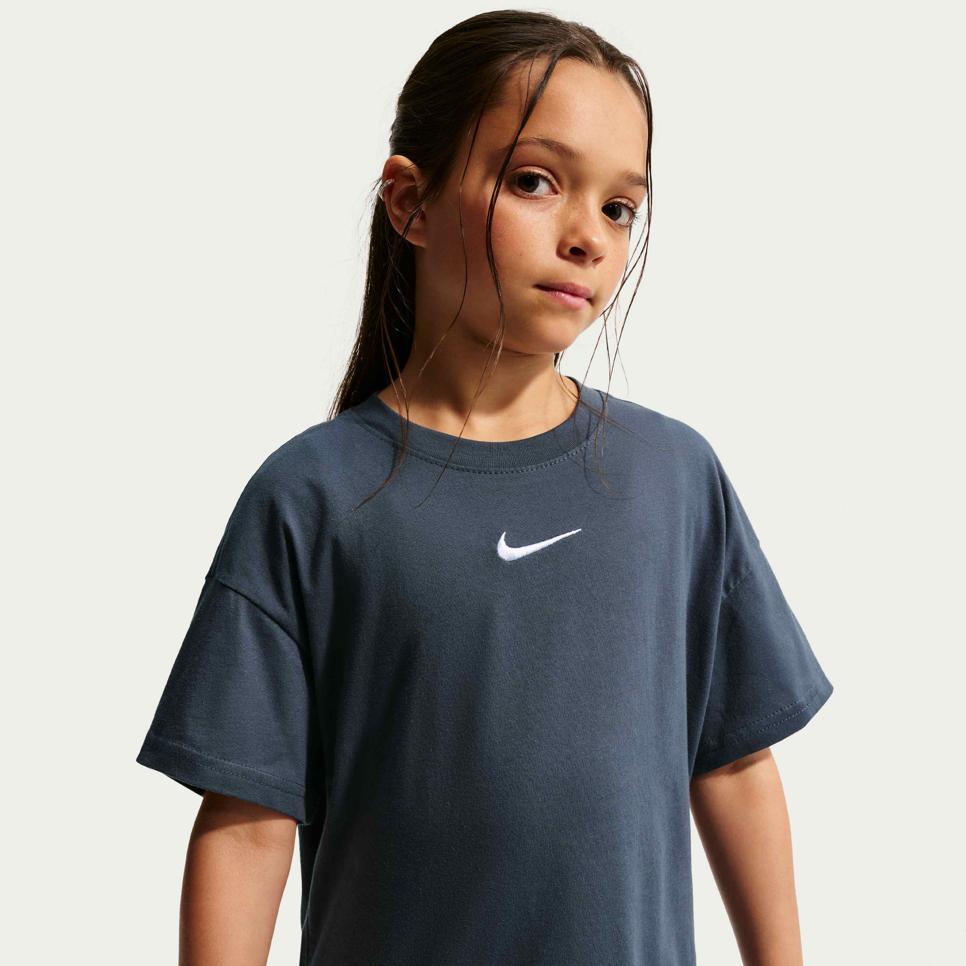Nike Sportswear Essential image number 0