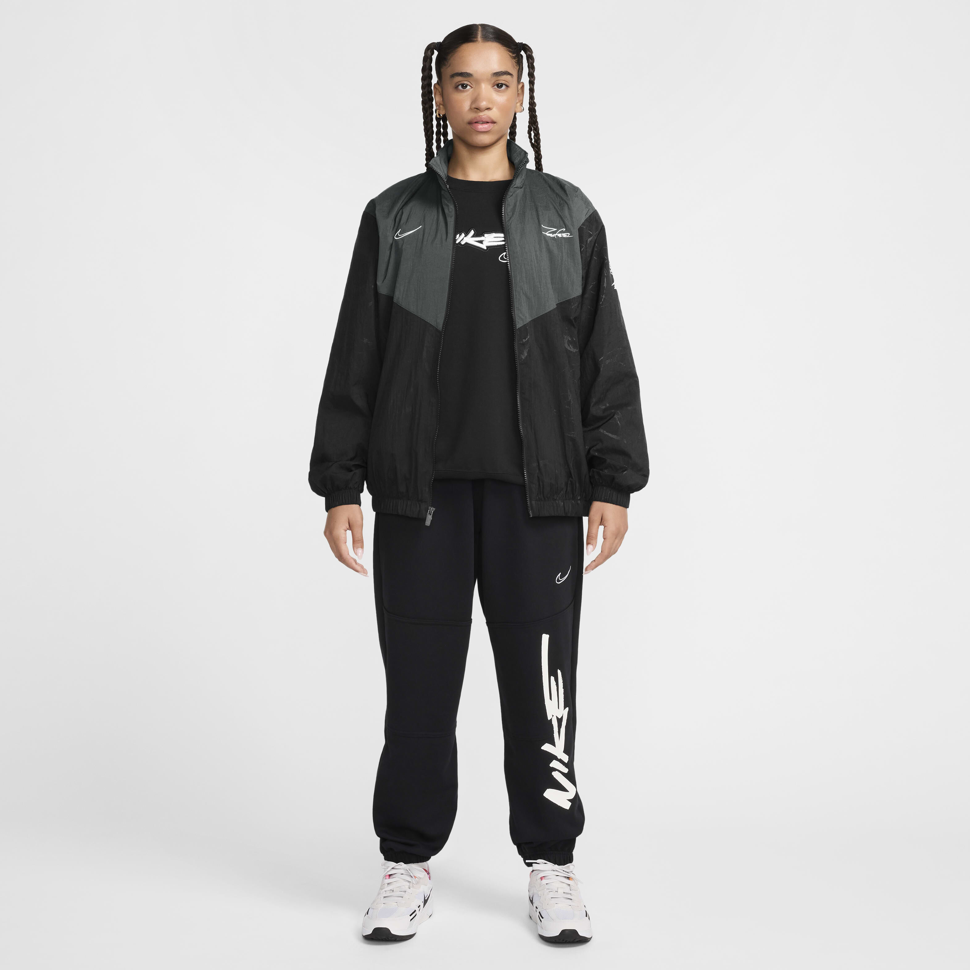 Buy Nike Sportswear Breaking Windrunner Women s Jacket Nike Qatar Official