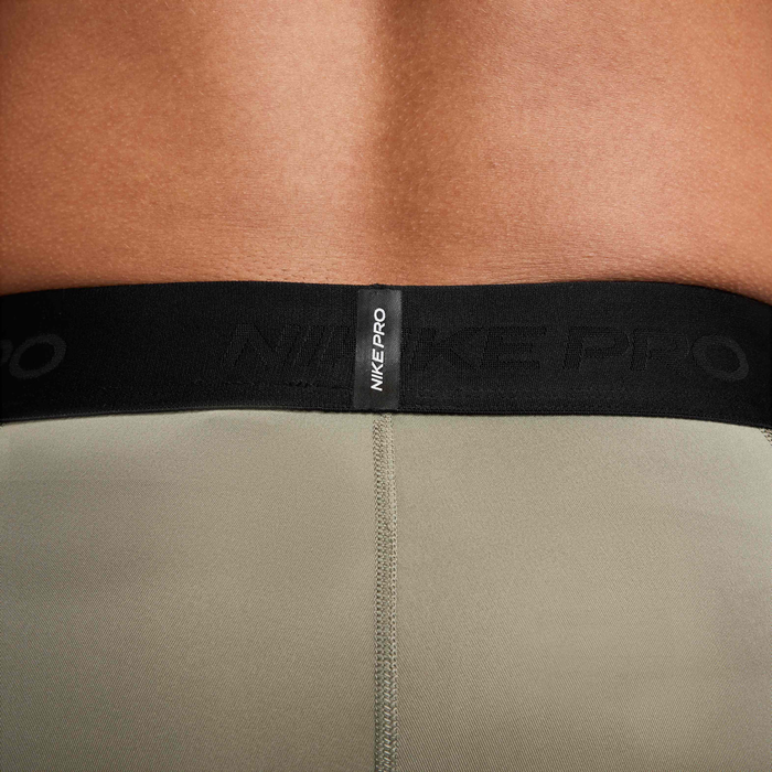 نايكي برو image number 3 نايكي برو image number 3