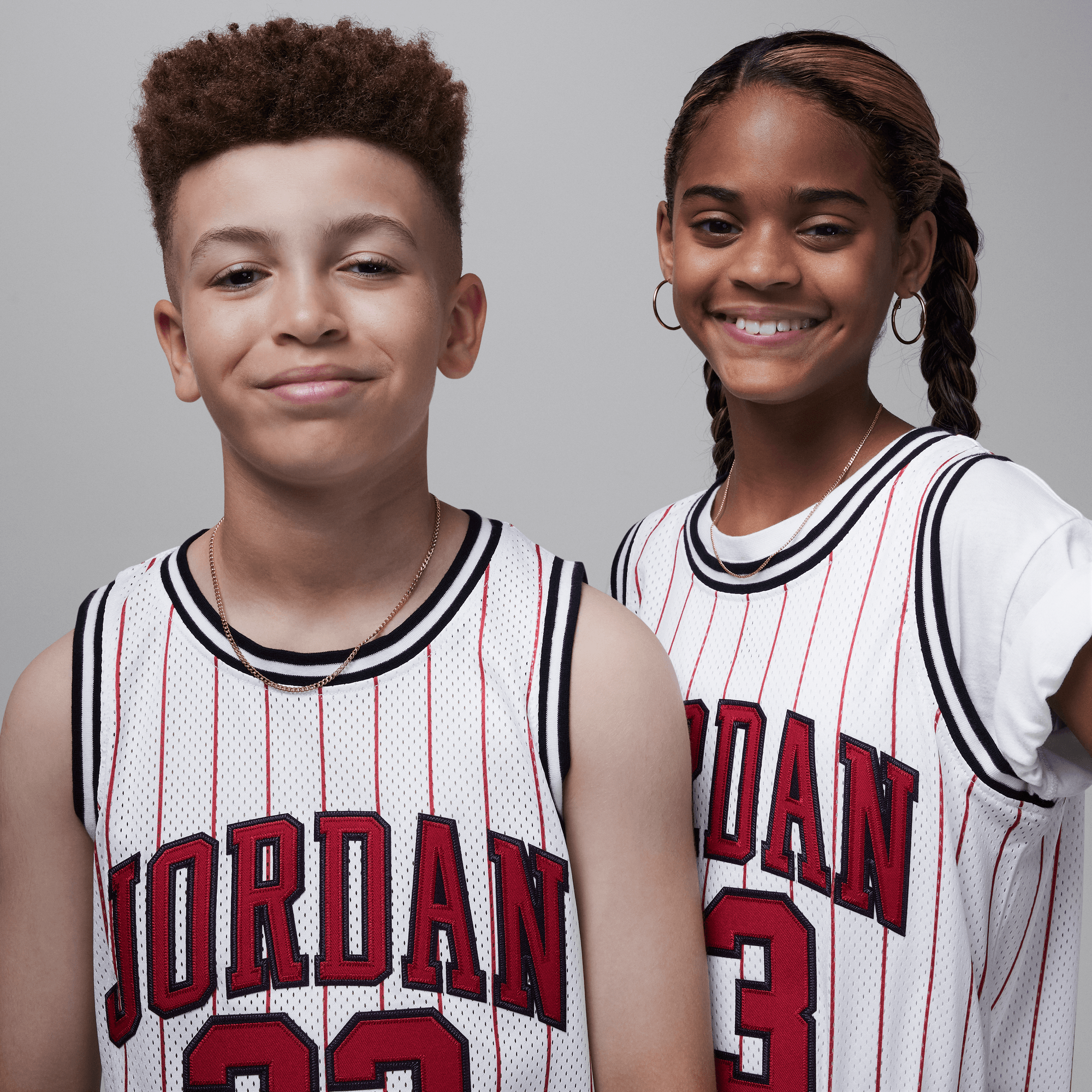 تيشيرت جوردن 23 سترايبد image number 1