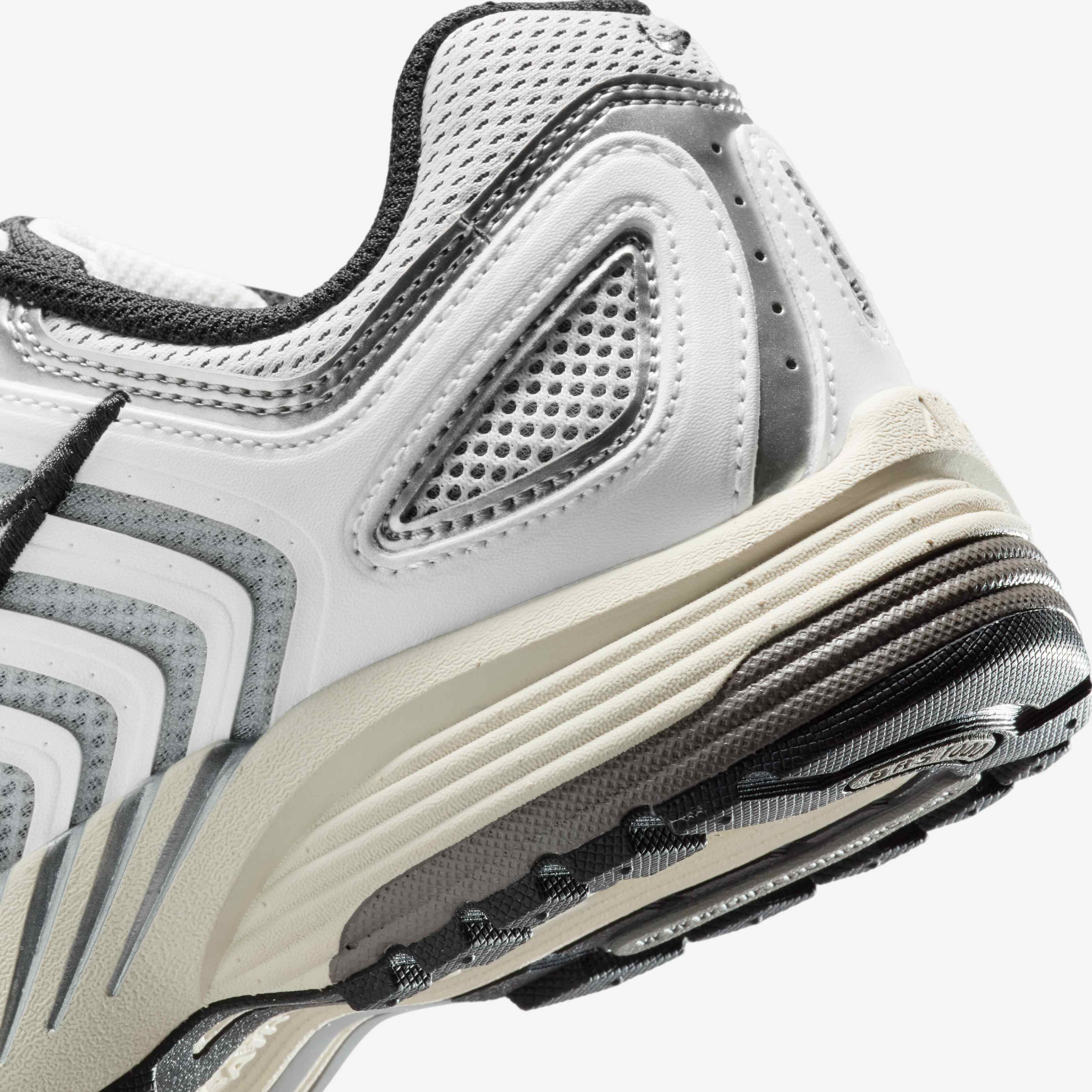 نايكي اير بيجاسوس 2005 image number 7