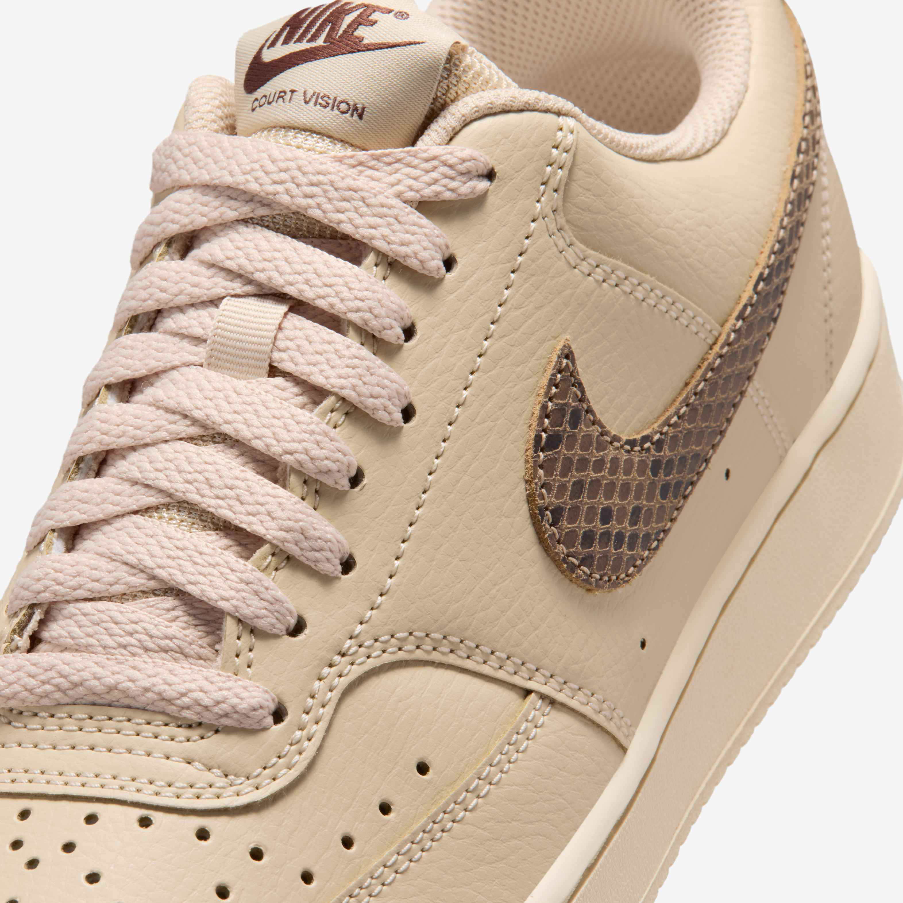 نايكي كورت فيجن لو بريميوم image number 6