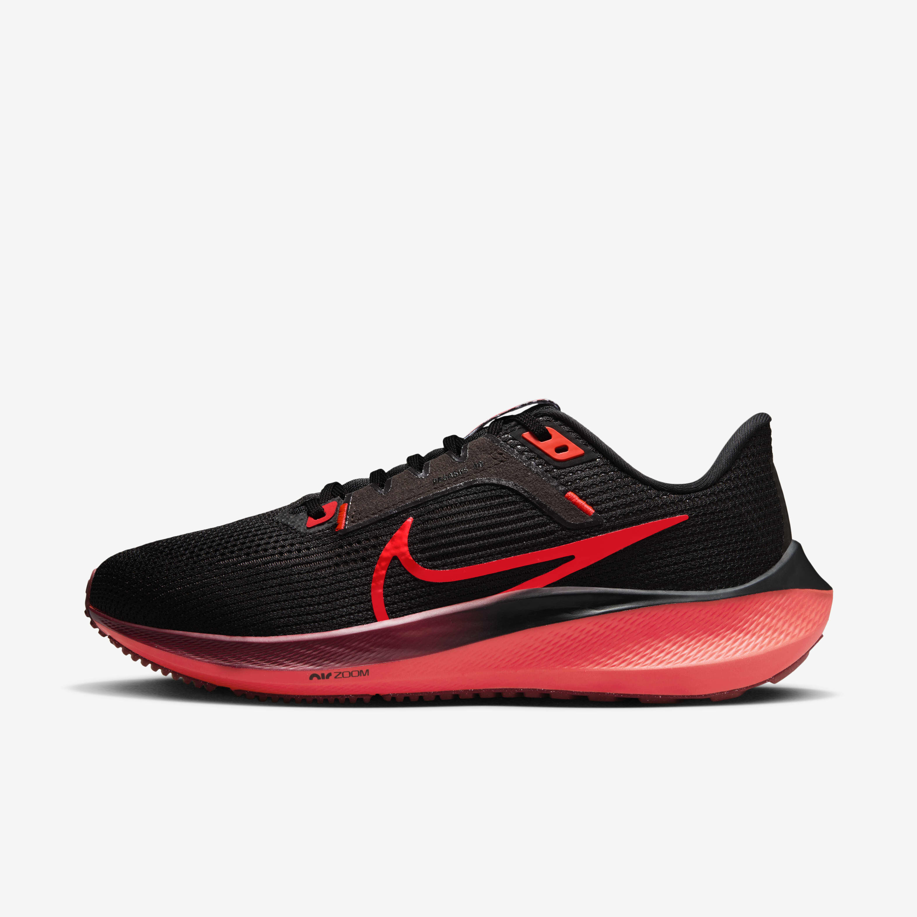Nike Pegasus 40 image number 0