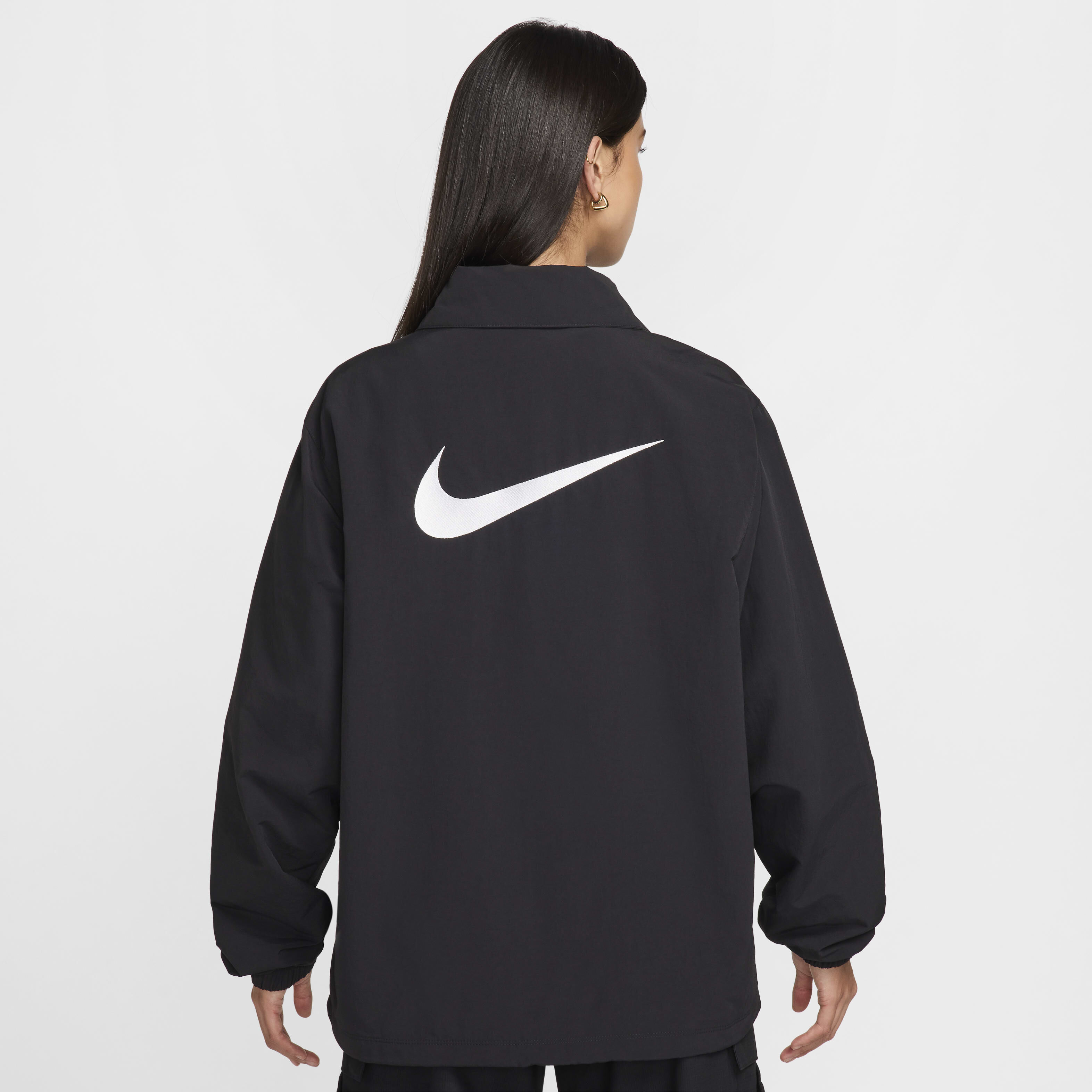 Buy Nike Sportswear Essential Women s Oversized UV Woven Coaches Jacket Nike Qatar Official