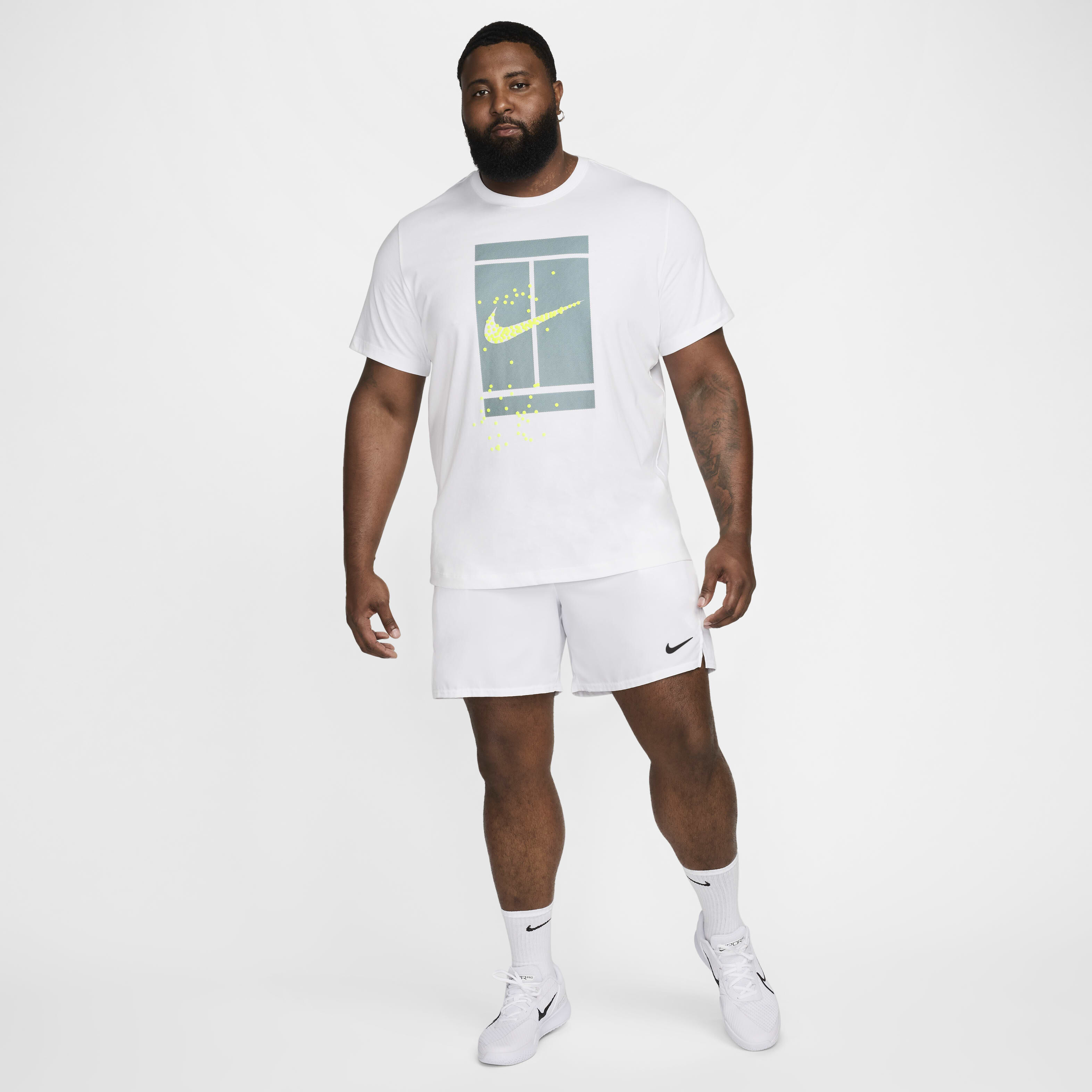 NikeCourt image number 8