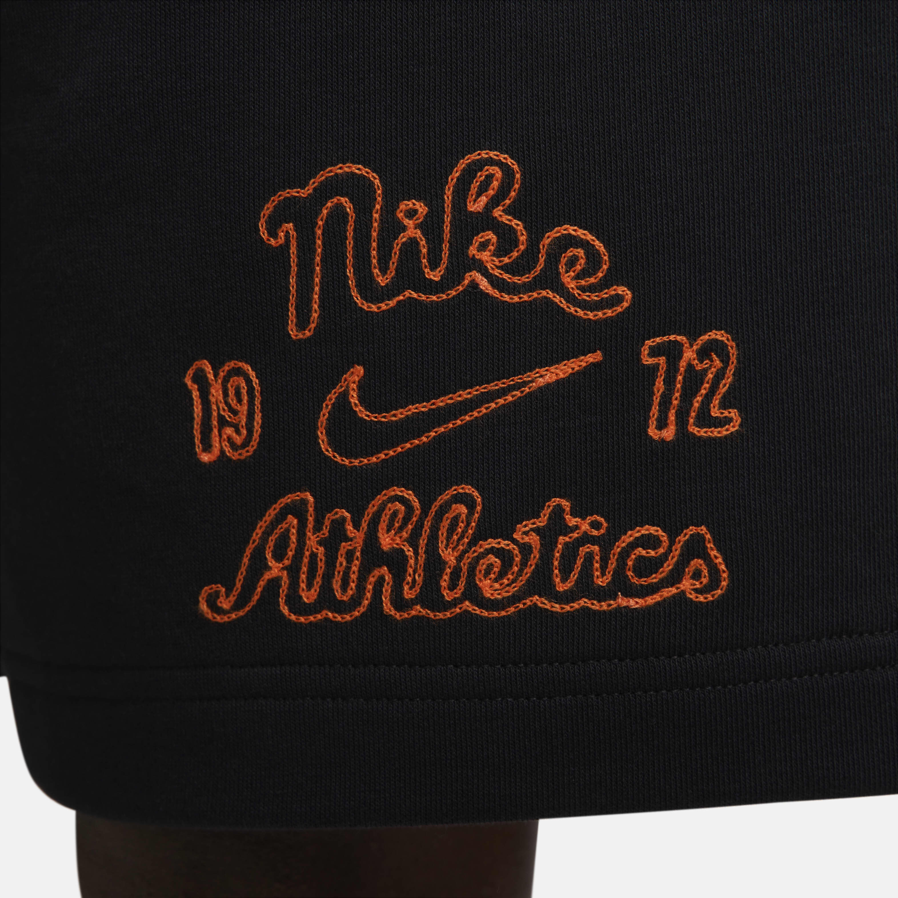 Nike Sportswear Club image number 4