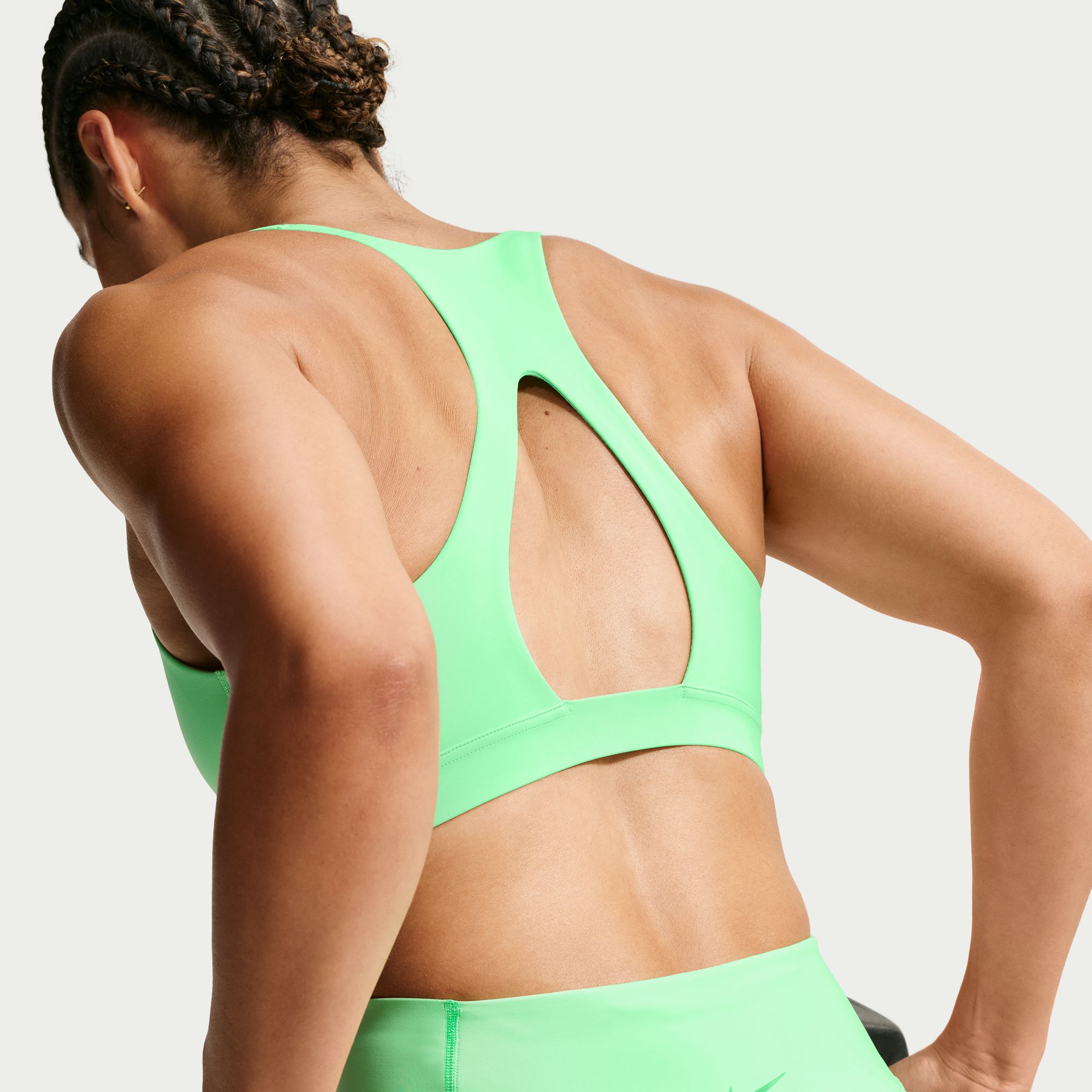 Nike Universa image number 3