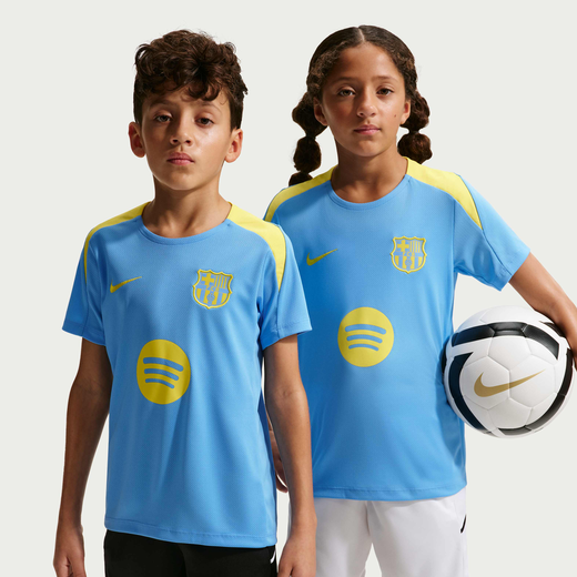 برشلونة سترايك البديل