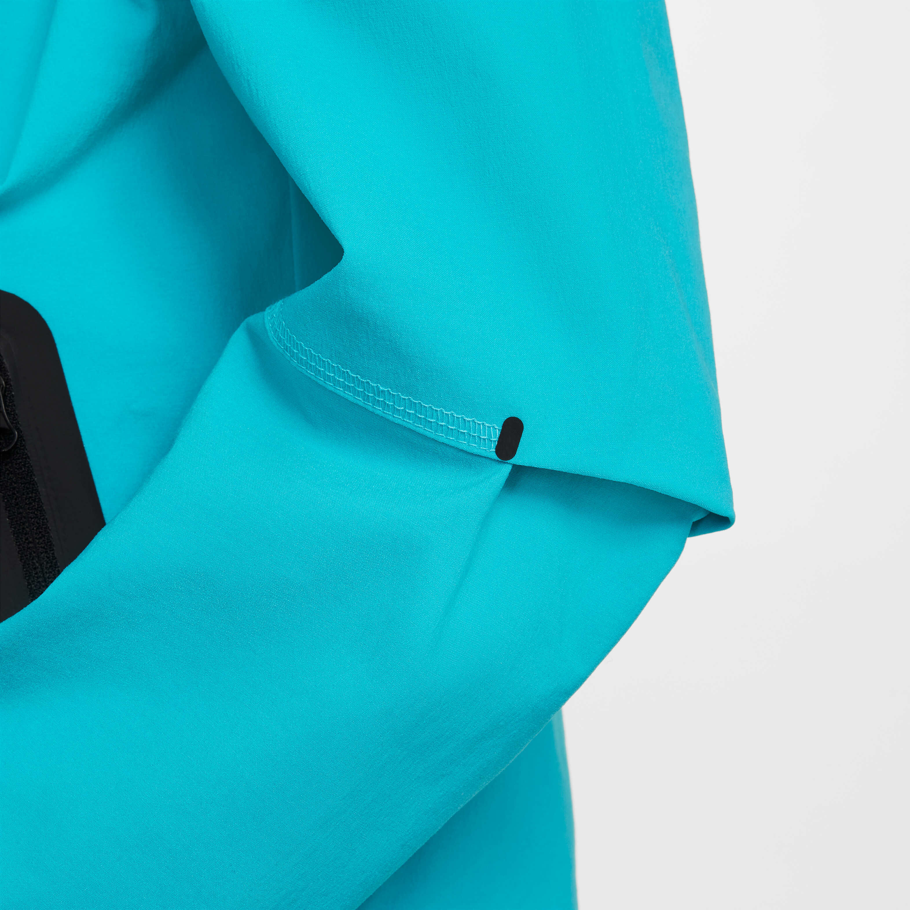 نايكي تك image number 5