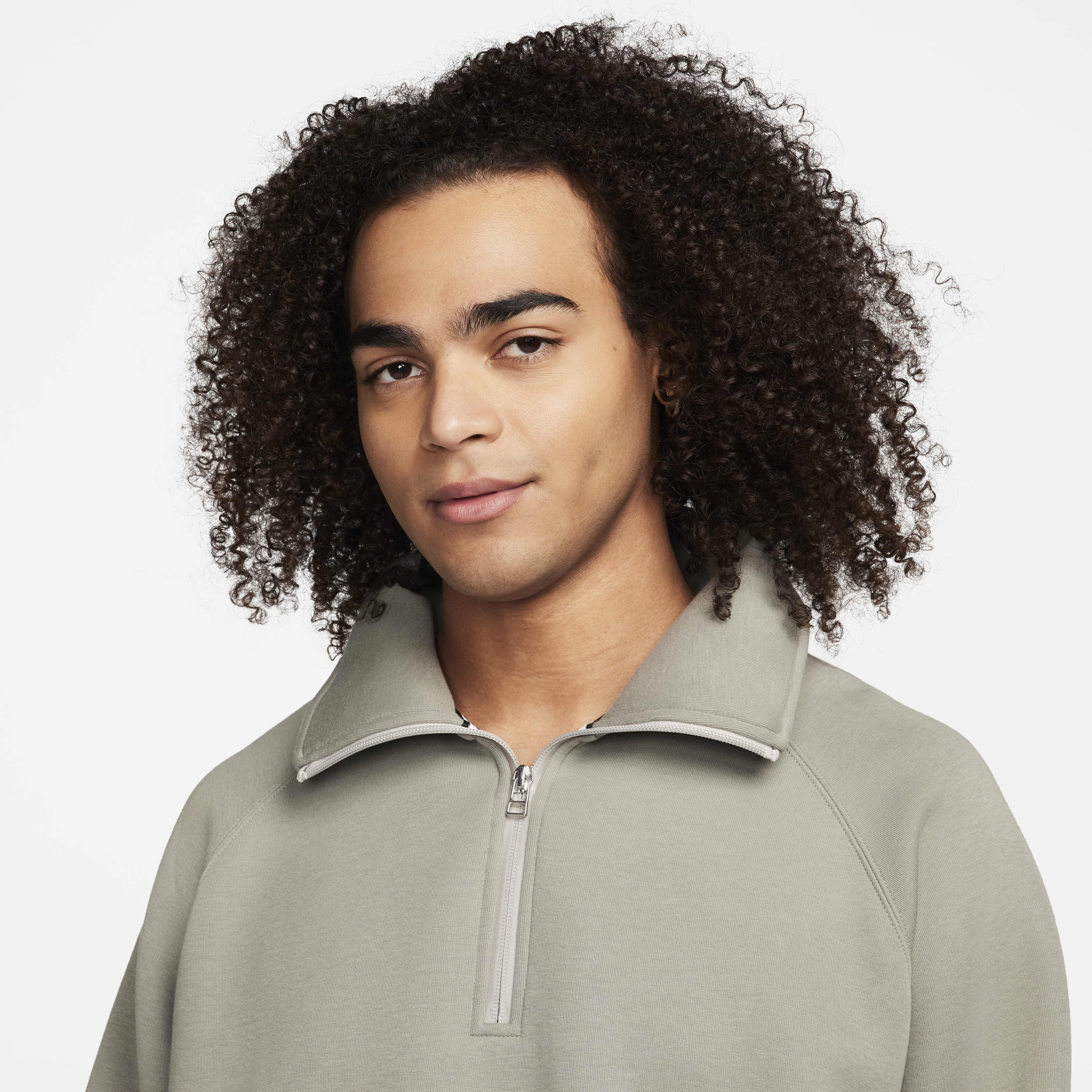 Nike tech 216 online