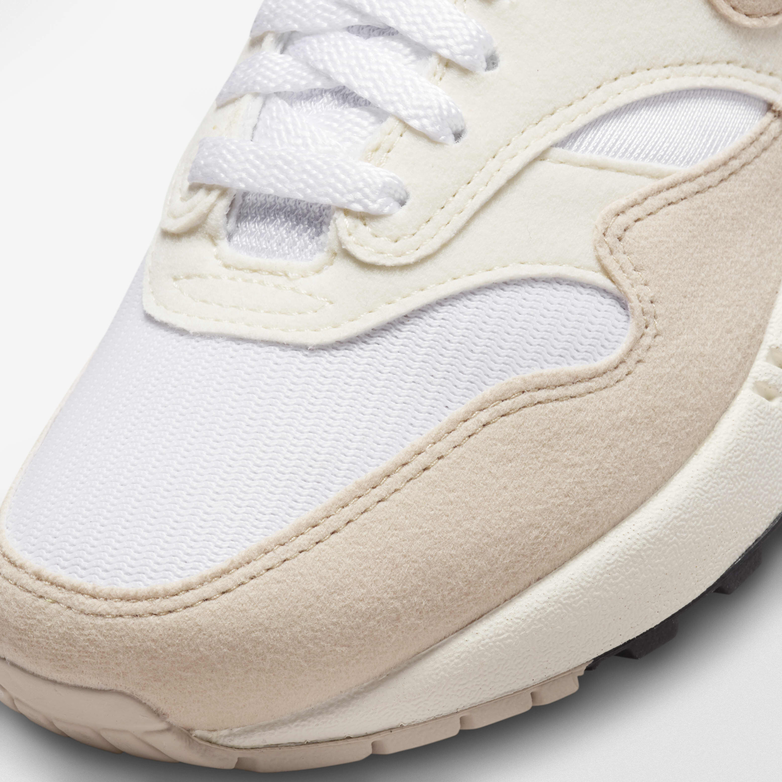 Nike Air Max 1 image number 6