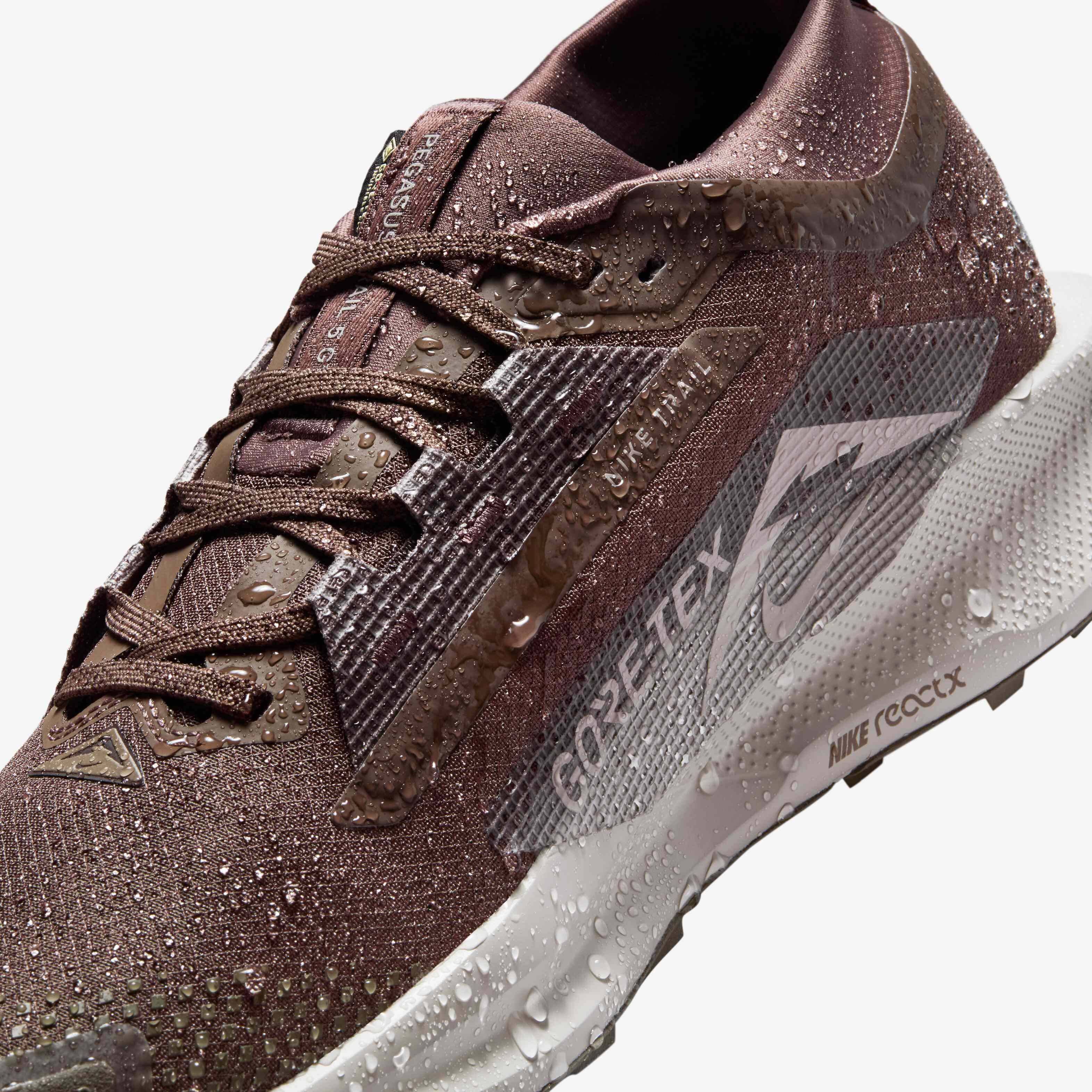 Nike Pegasus Trail 5 GORE-TEX image number 8