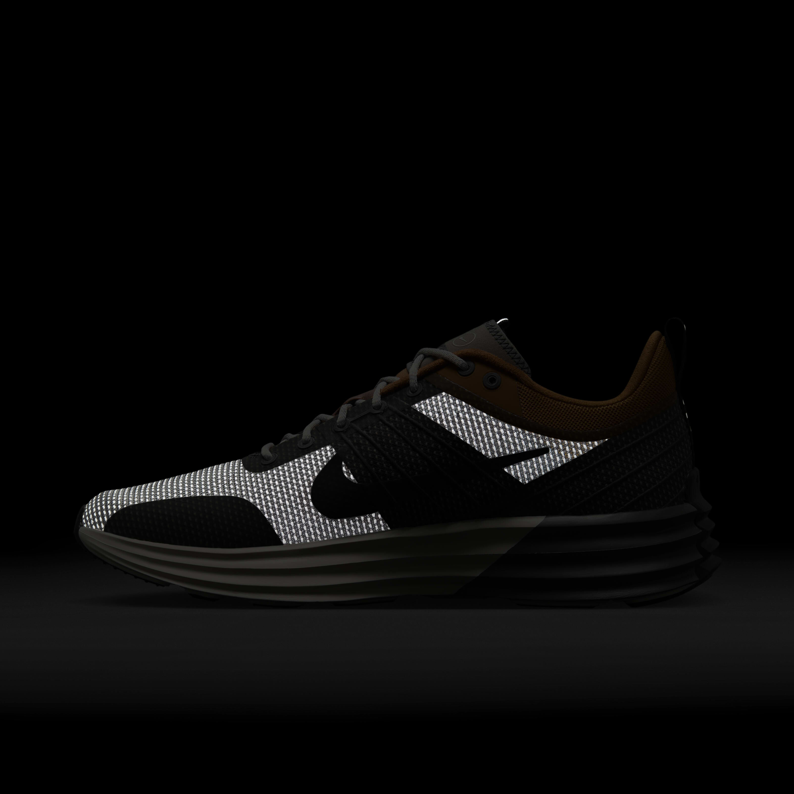 Nike Lunar Roam SE image number 11