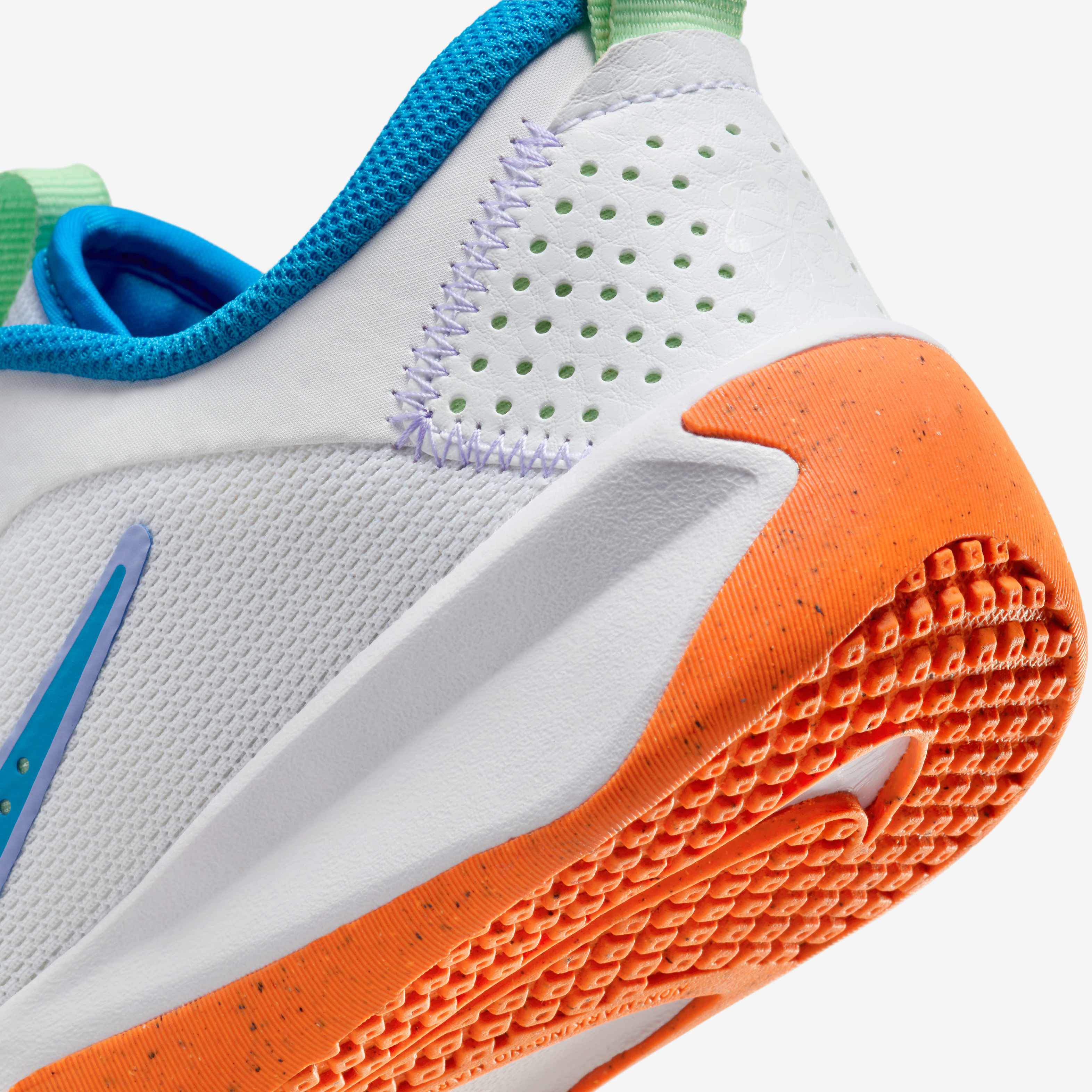 Nike Omni Multi-Court image number 7