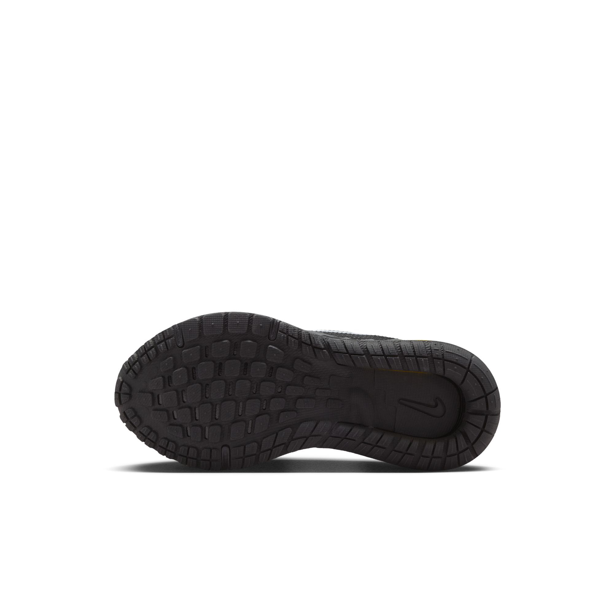 Nike Air Max Phoenix image number 8