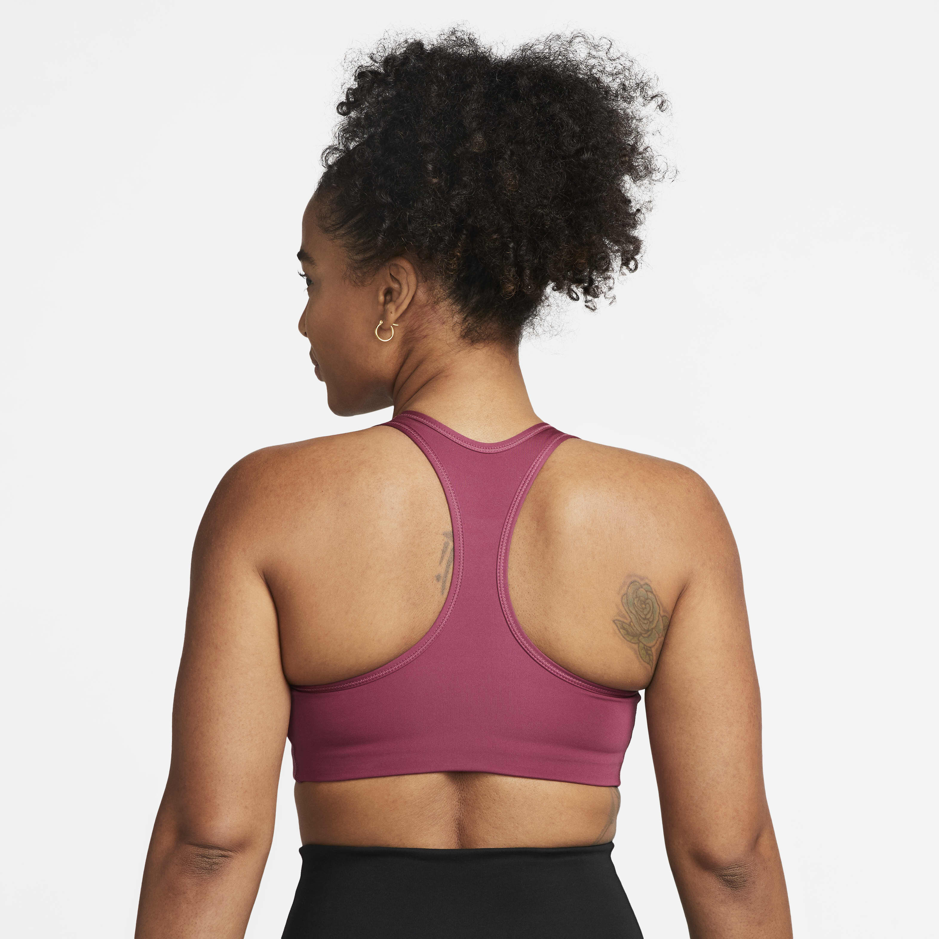 نايكي سووش image number 1