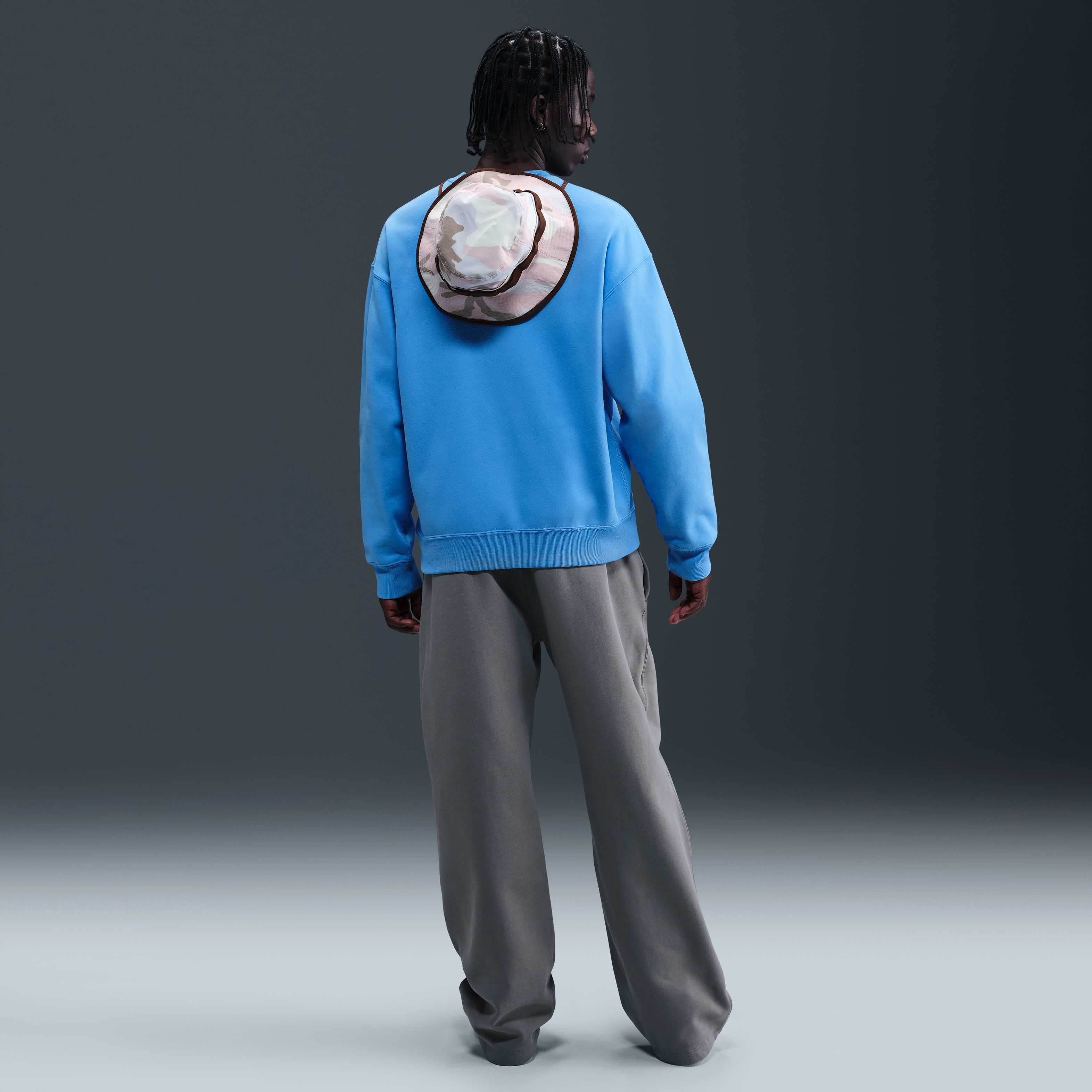 نايكي سولو سووش image number 4