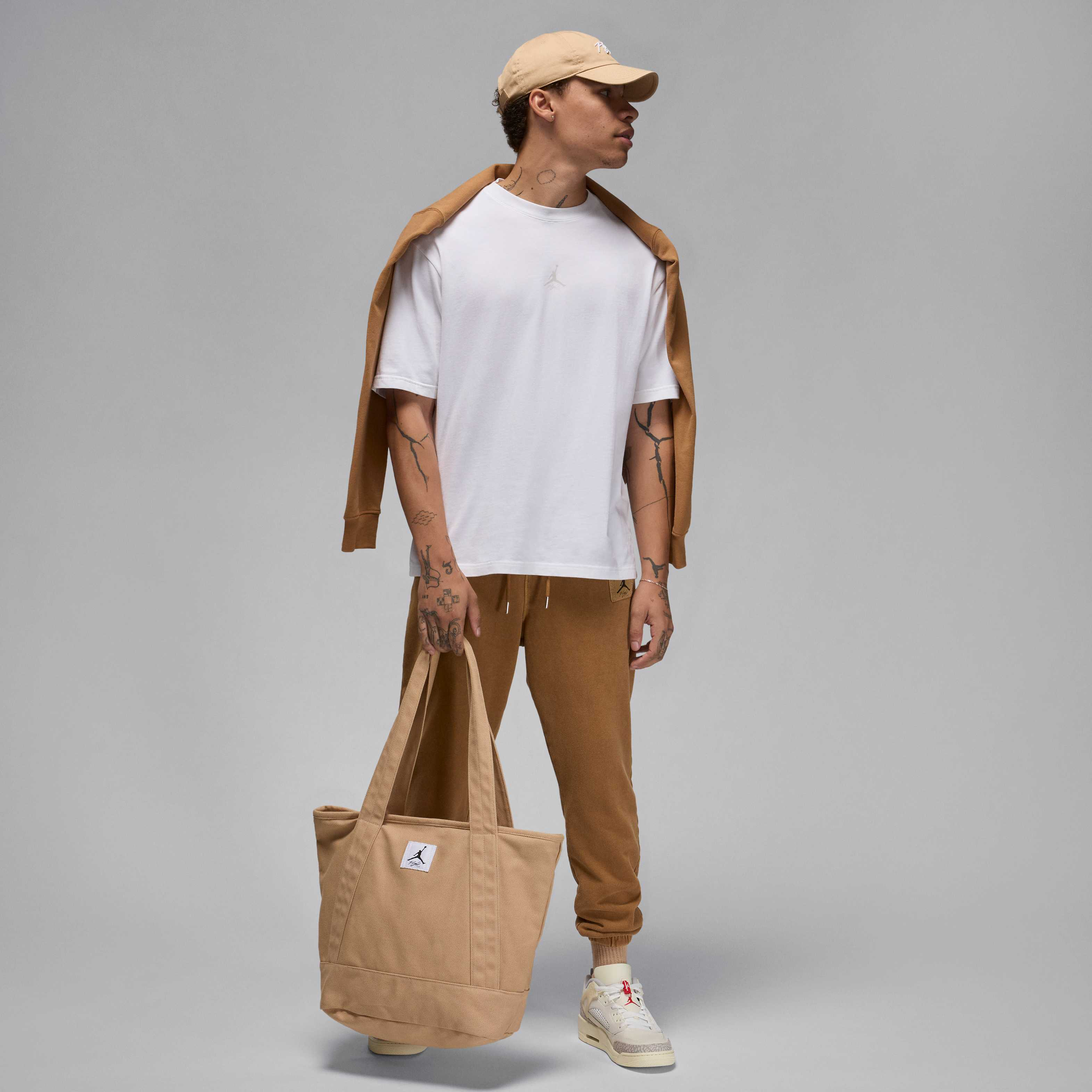 Jordan Flight Essentials image number 4