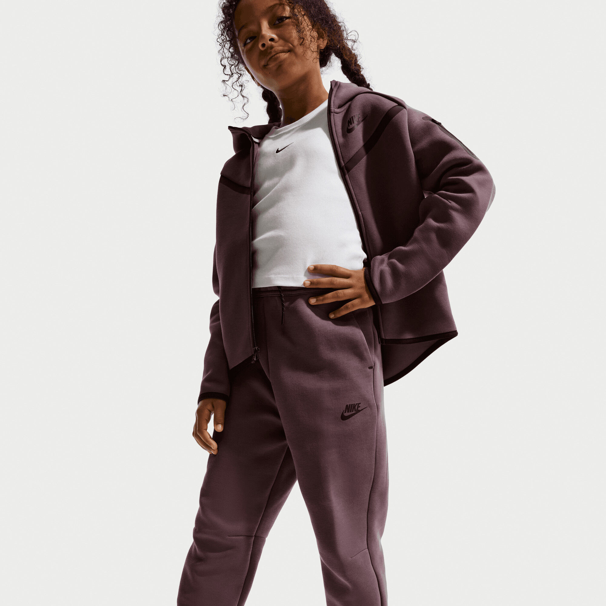 نايكي سبورتسوير تك فليس image number 4