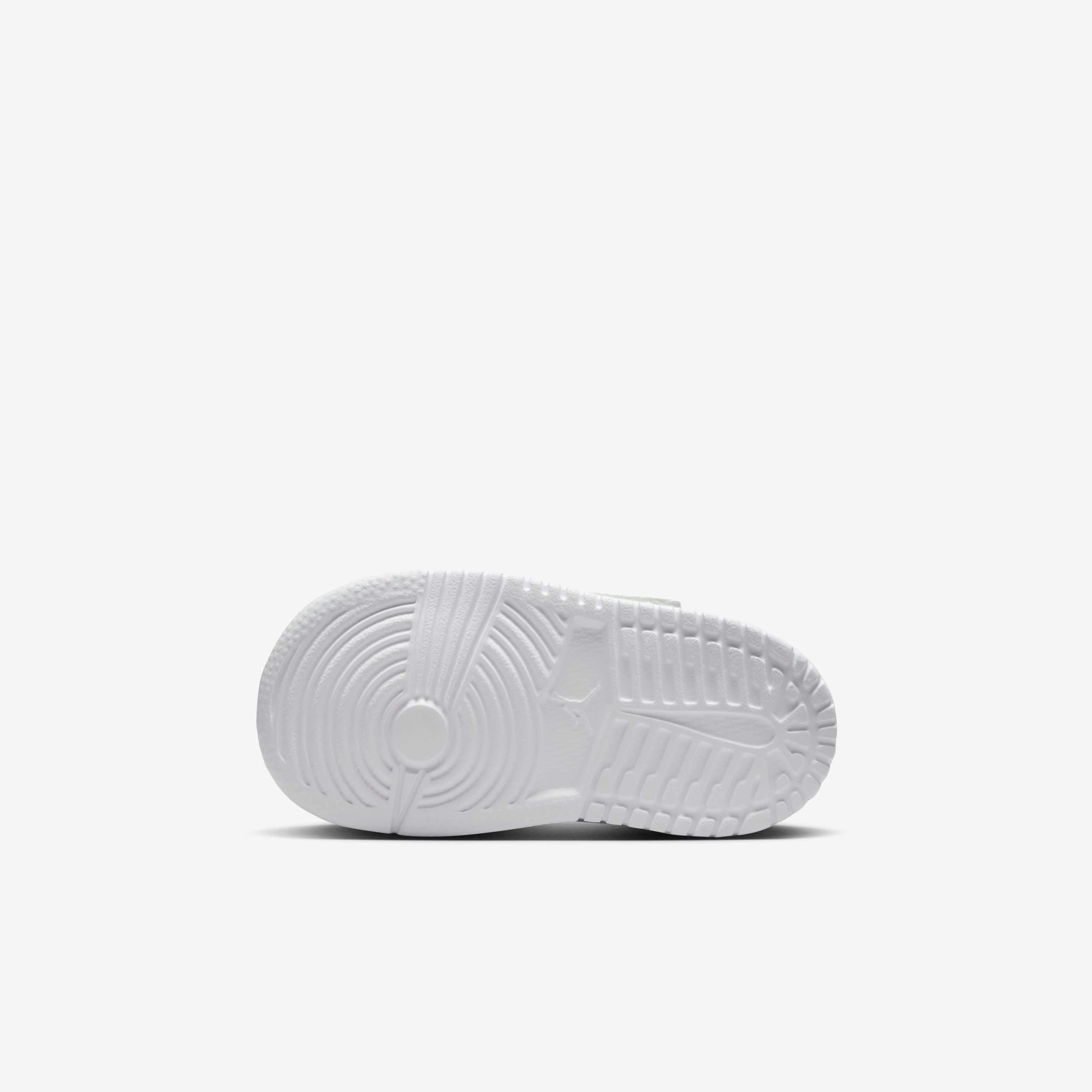 Sky Jordan 1 image number 1