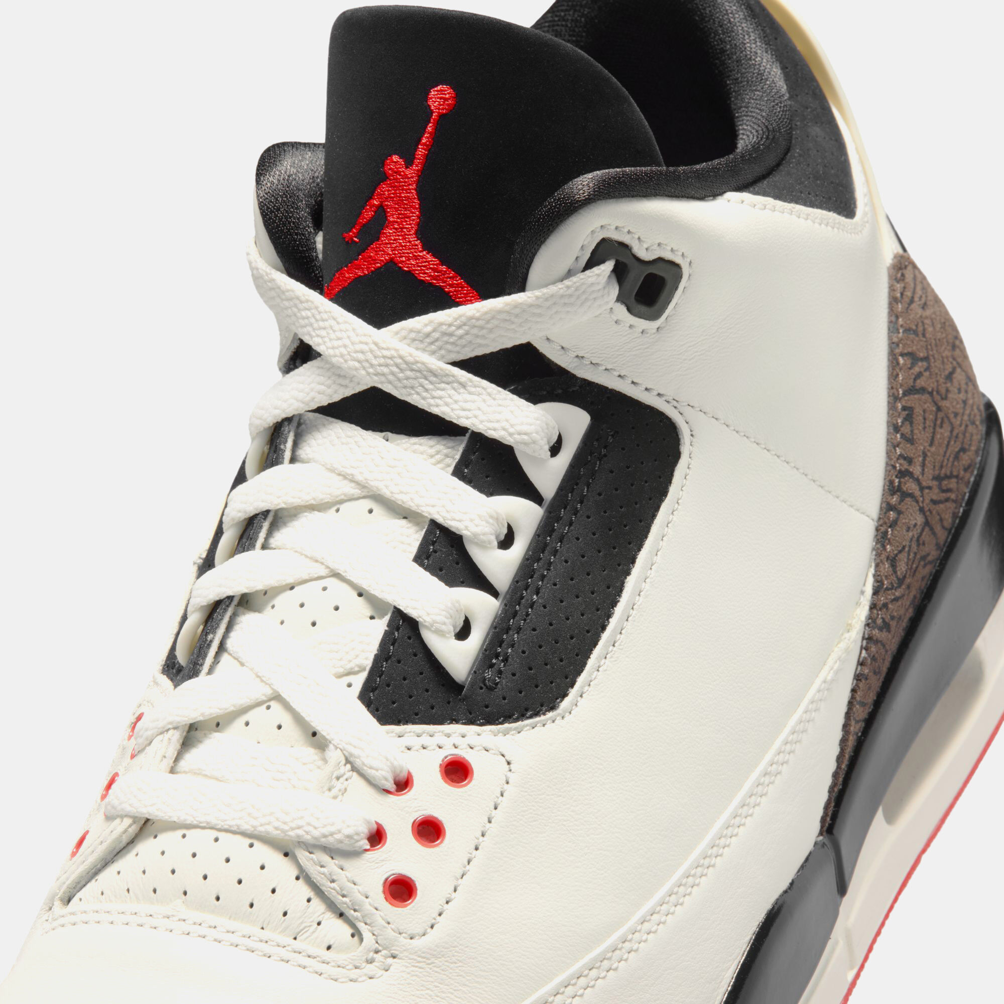Air Jordan 3 Retro 'Sail and Jade Aura' image number 8