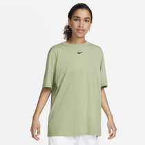 Nike Sportswear Essential