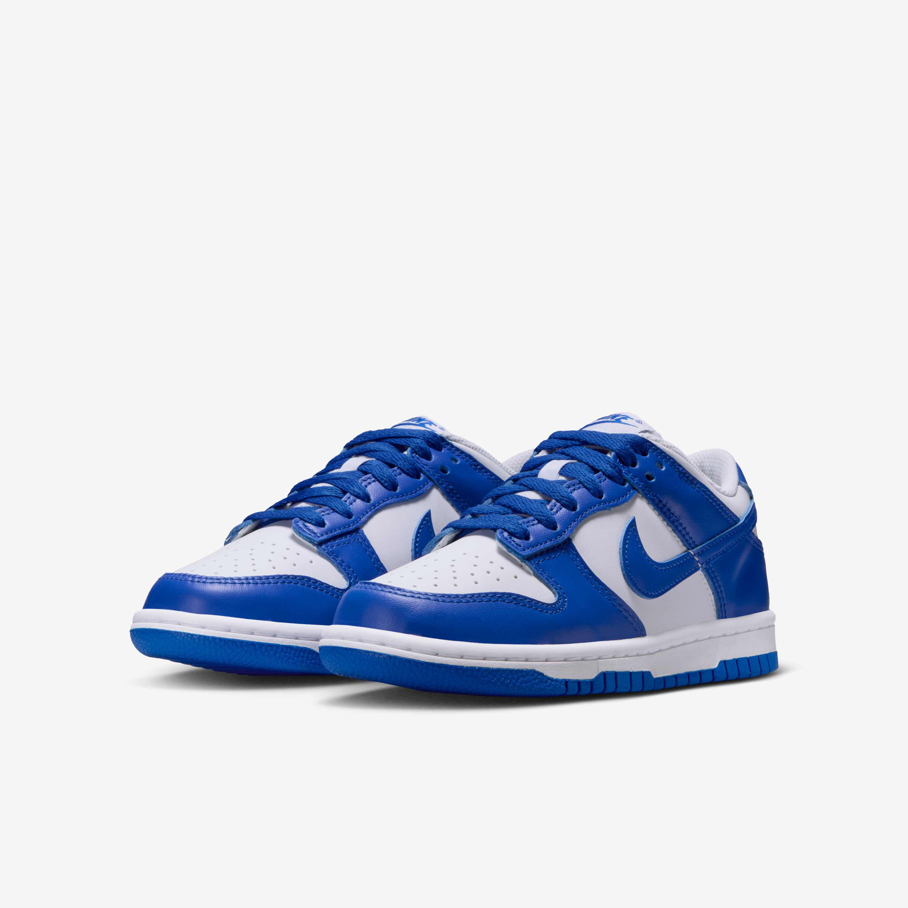 Nike Dunk Low image number 4