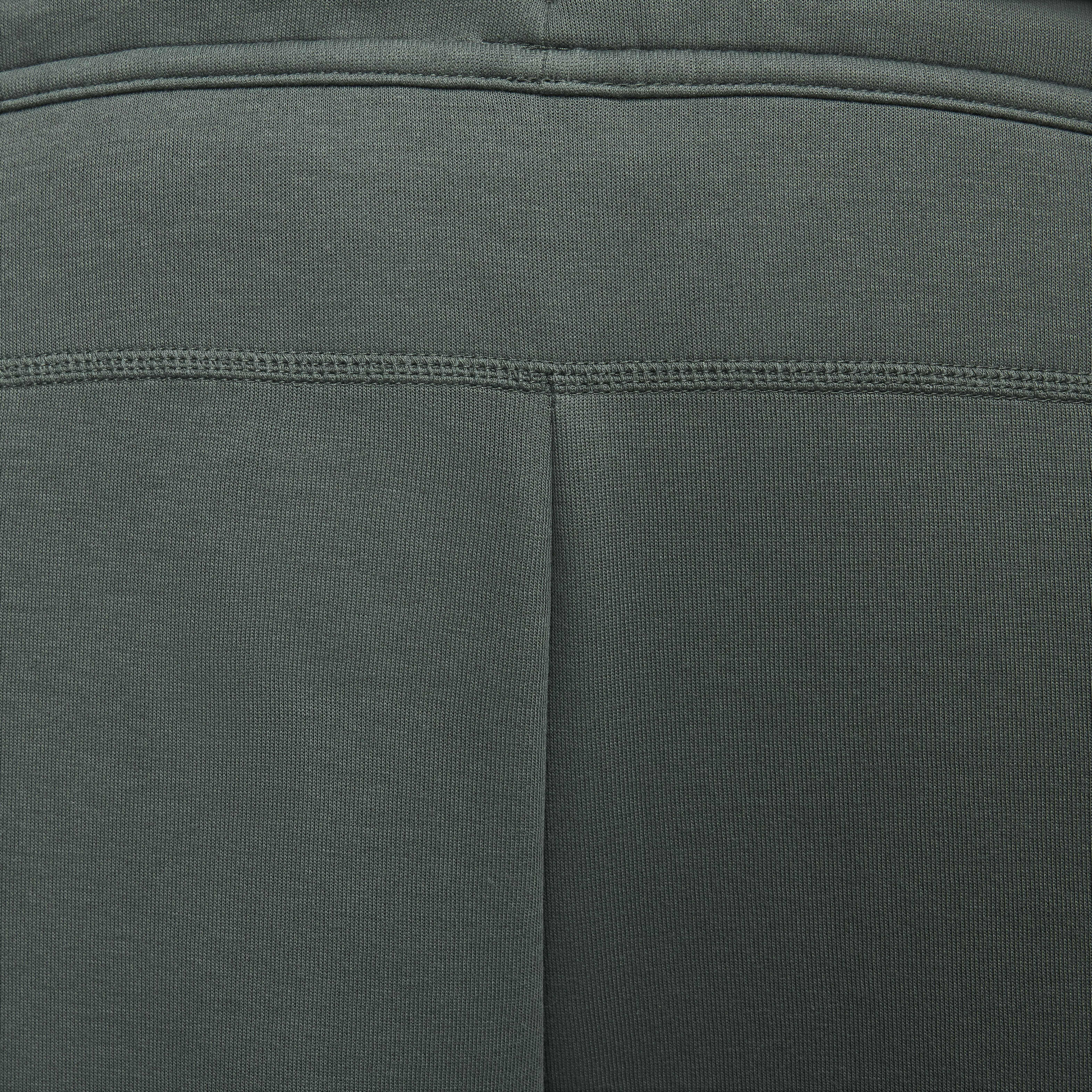Nike Sportswear Tech Fleece image number 15