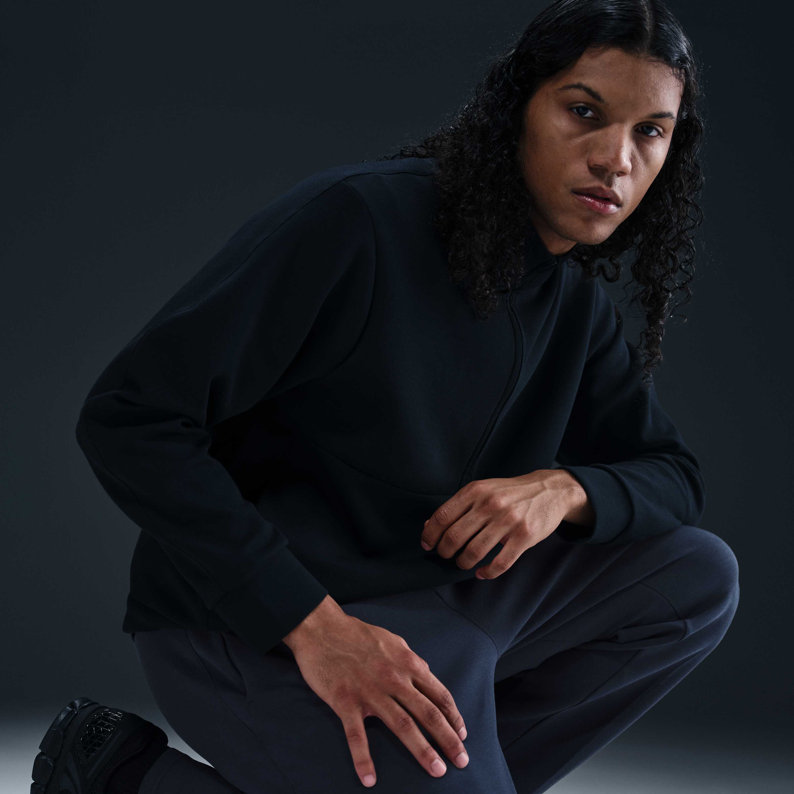 نايكي 24.7 امبوسبلي سوفت image number 3