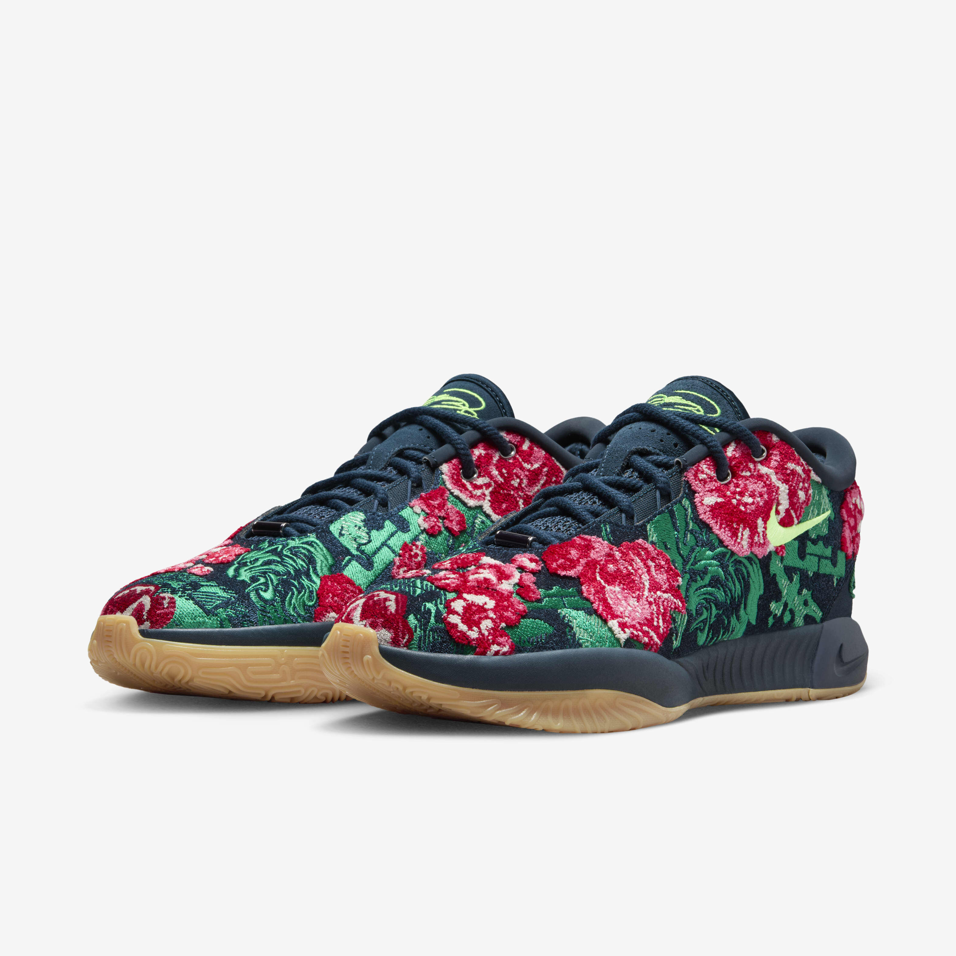 ليبرون XXI بريميوم image number 4