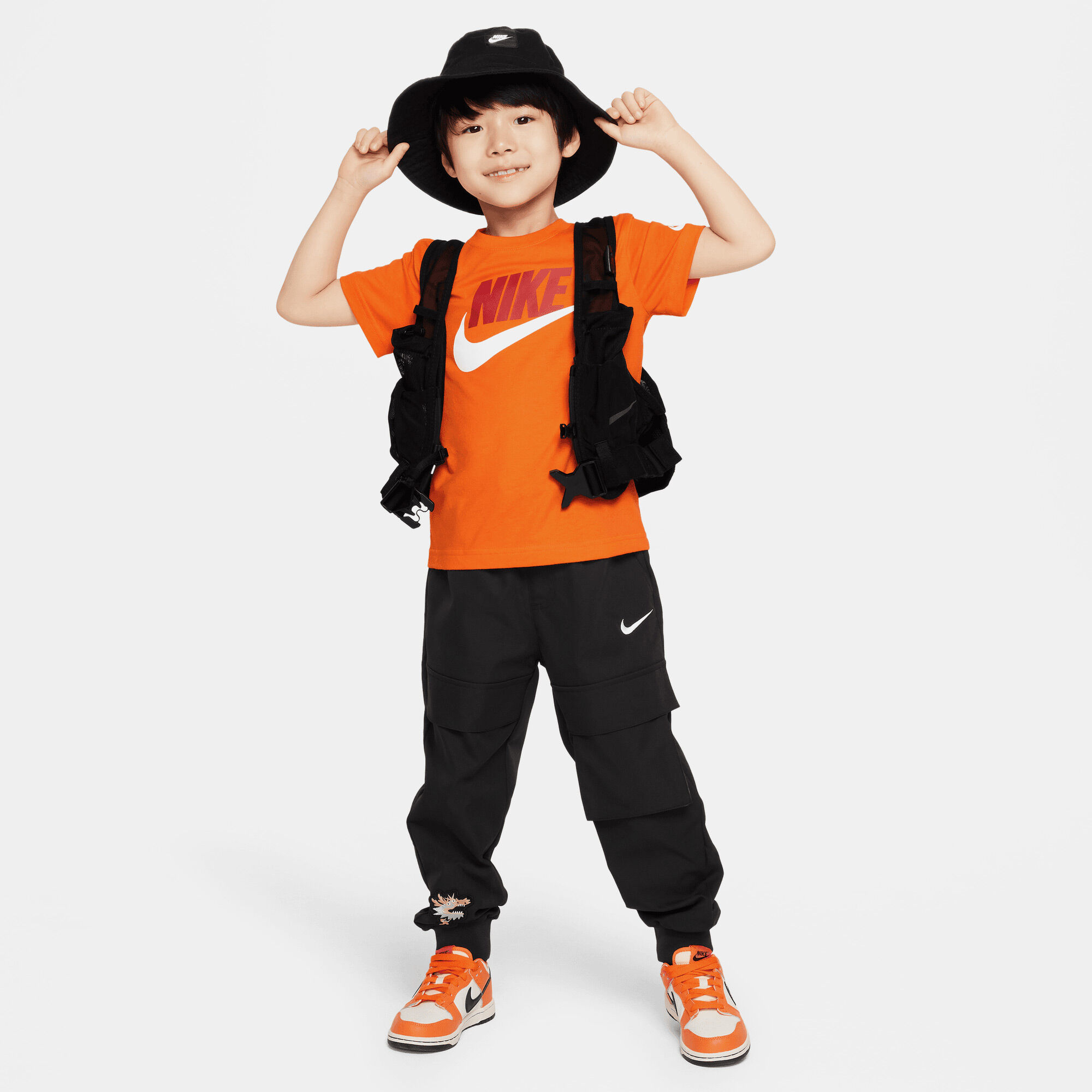 Nike image number 4