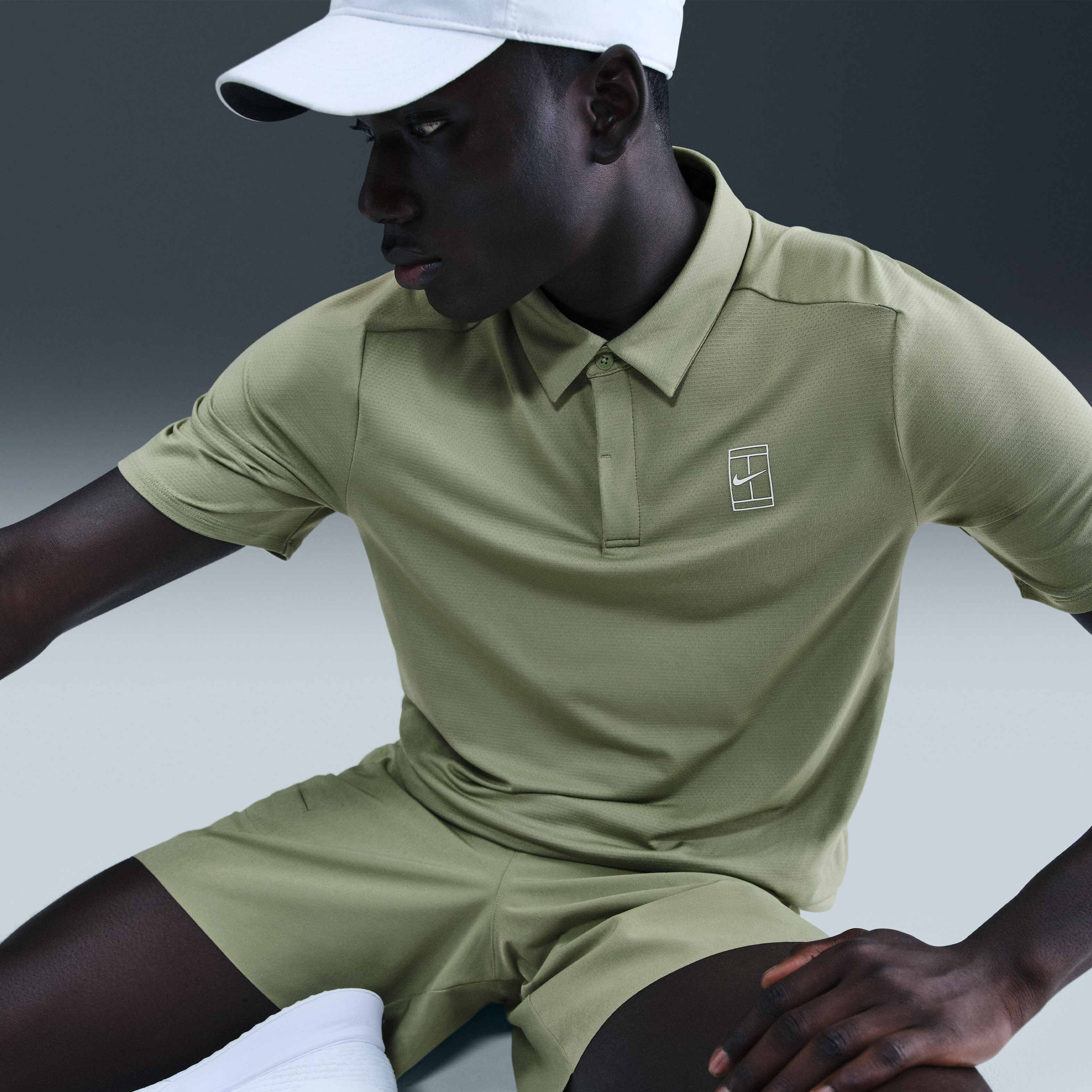 NikeCourt Advantage image number 2