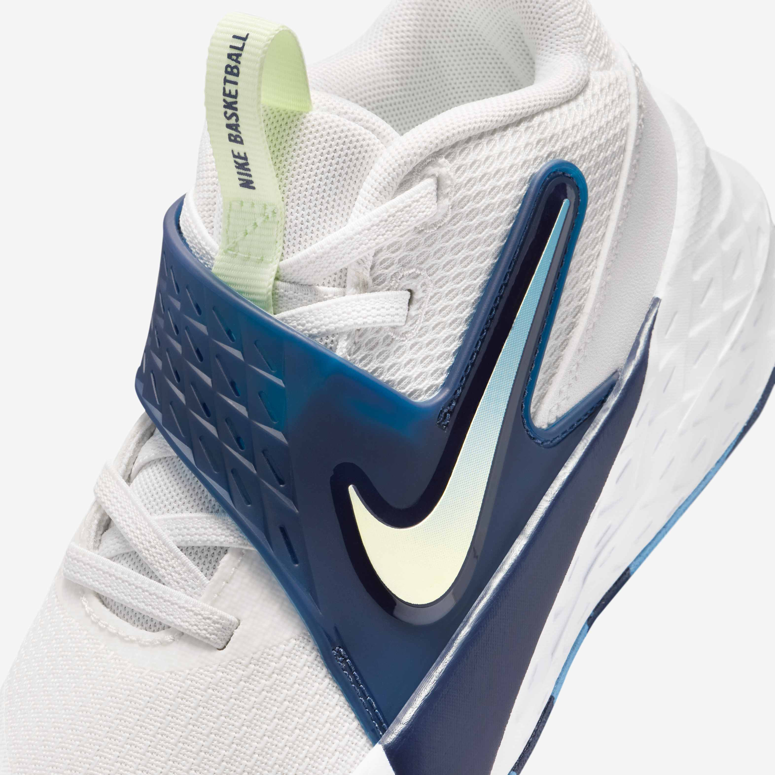 Nike Team Hustle D 12 image number 6