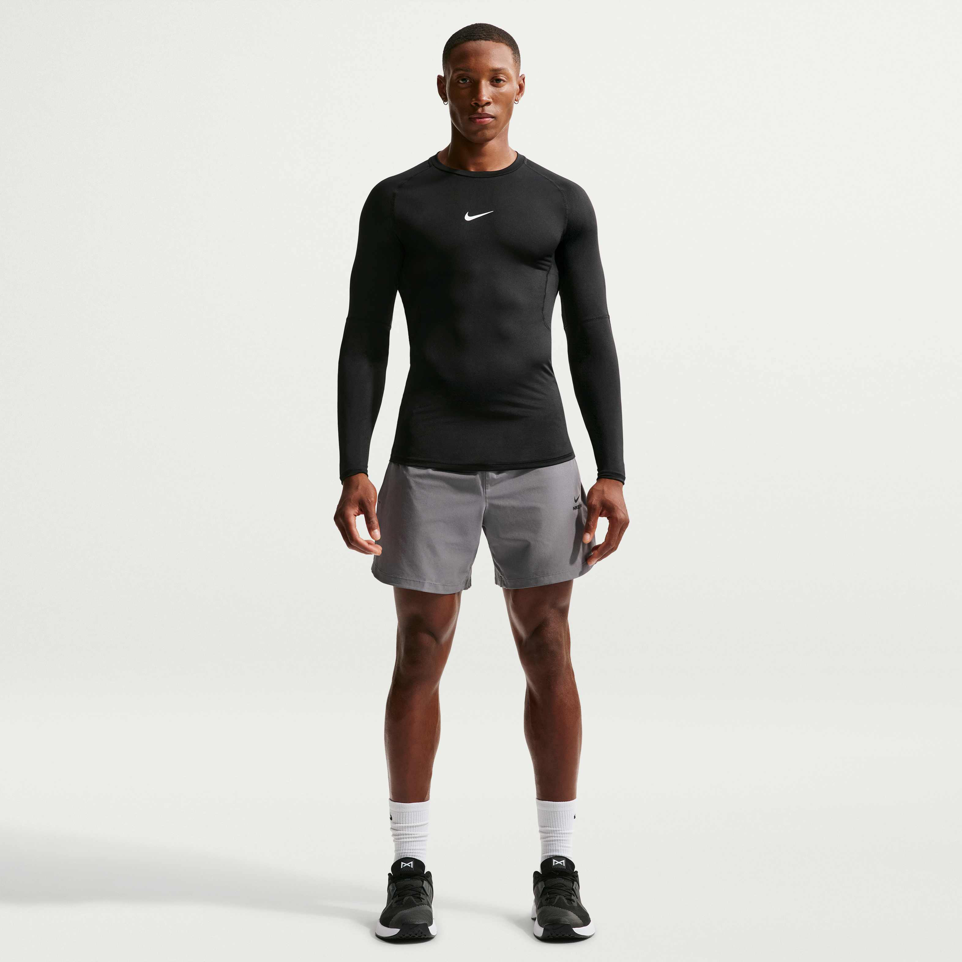 نايكي برو image number 3